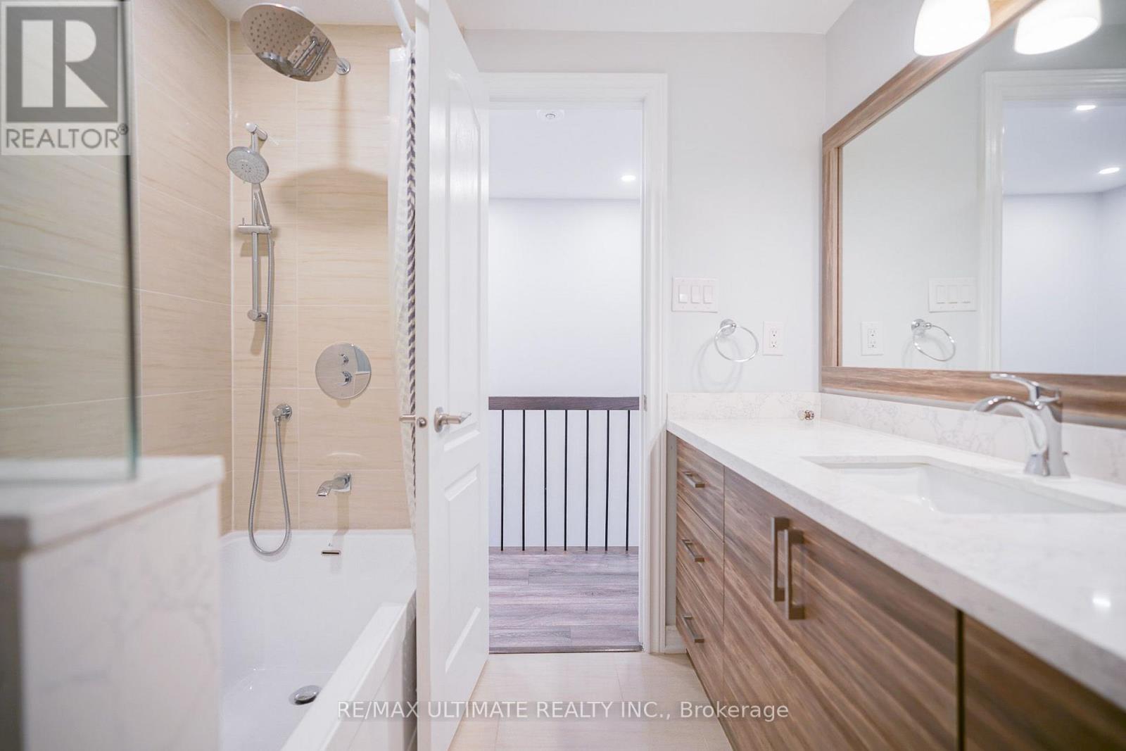 81 Flaming Rose Way, Toronto, Ontario  M2N 5W8 - Photo 29 - C13634088