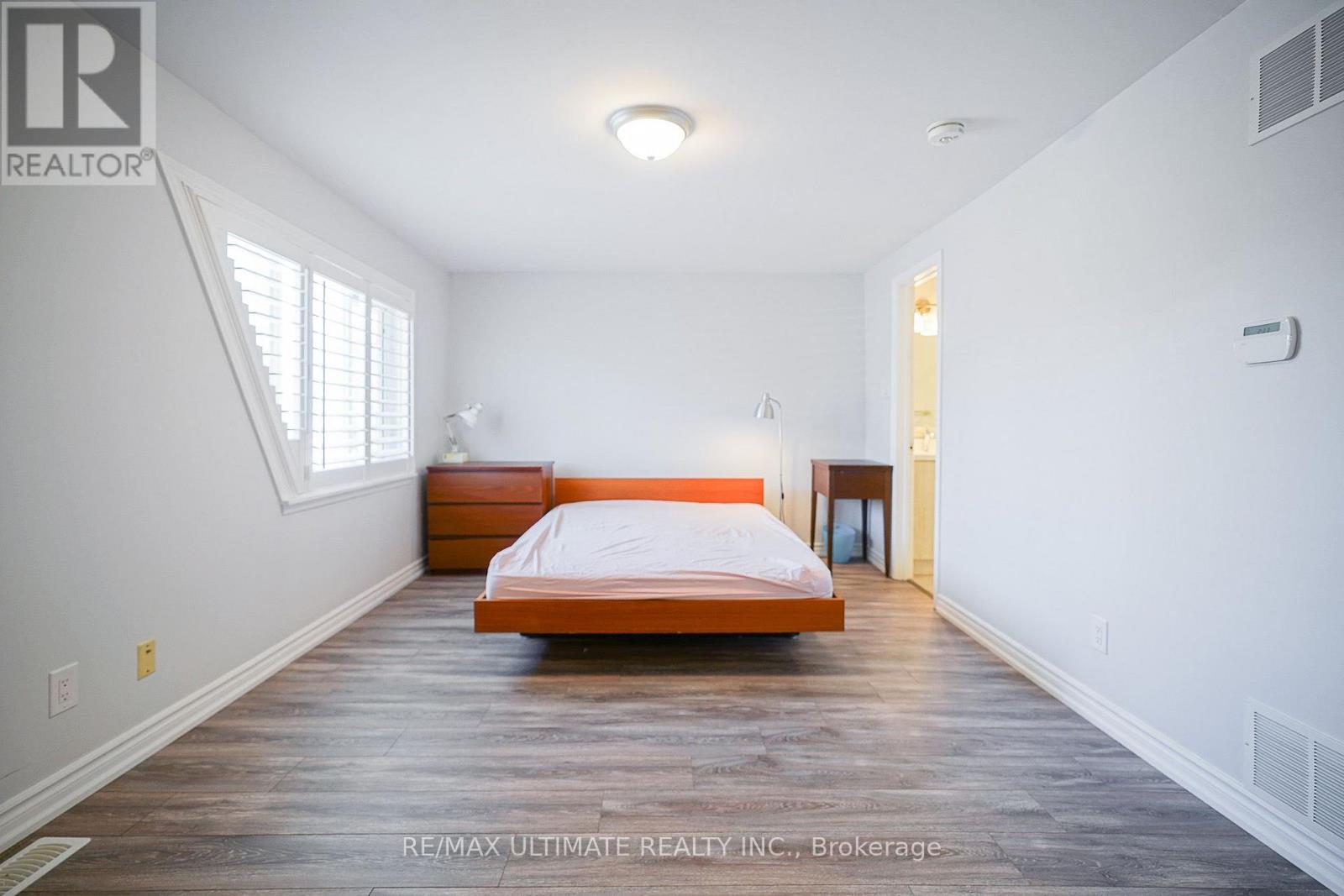 81 Flaming Rose Way, Toronto, Ontario  M2N 5W8 - Photo 31 - C13634088