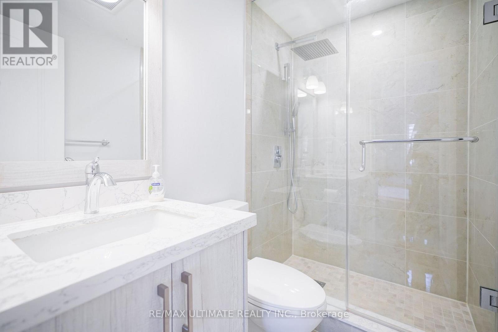 81 Flaming Rose Way, Toronto, Ontario  M2N 5W8 - Photo 34 - C13634088
