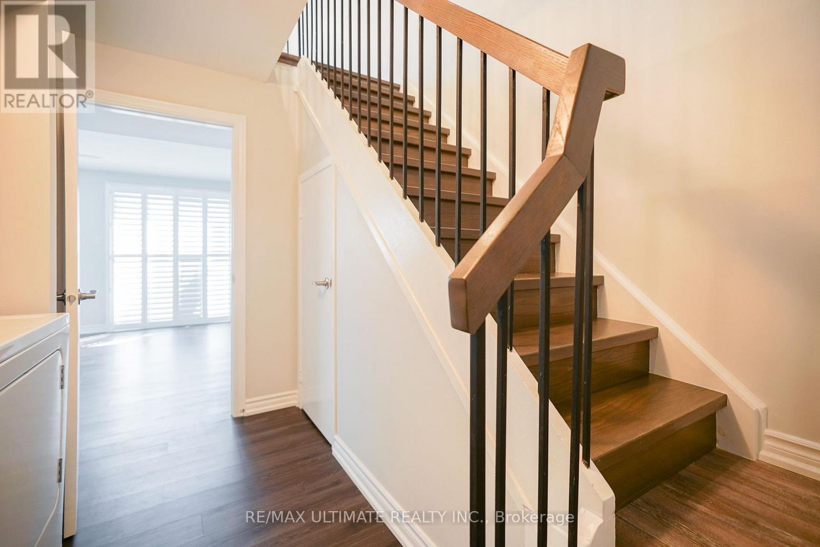 81 Flaming Rose Way, Toronto, Ontario  M2N 5W8 - Photo 37 - C13634088