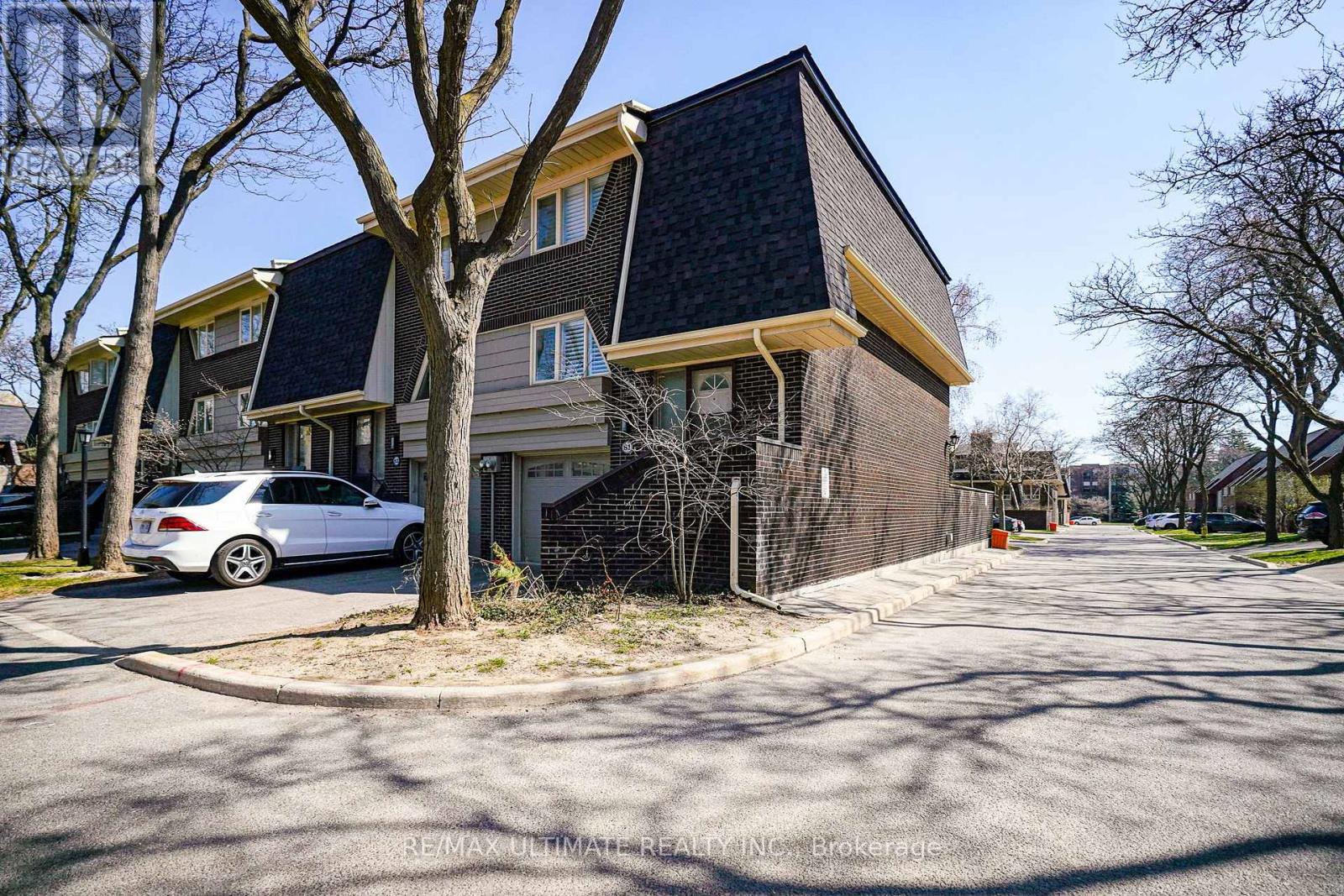 81 Flaming Rose Way, Toronto, Ontario  M2N 5W8 - Photo 46 - C13634088