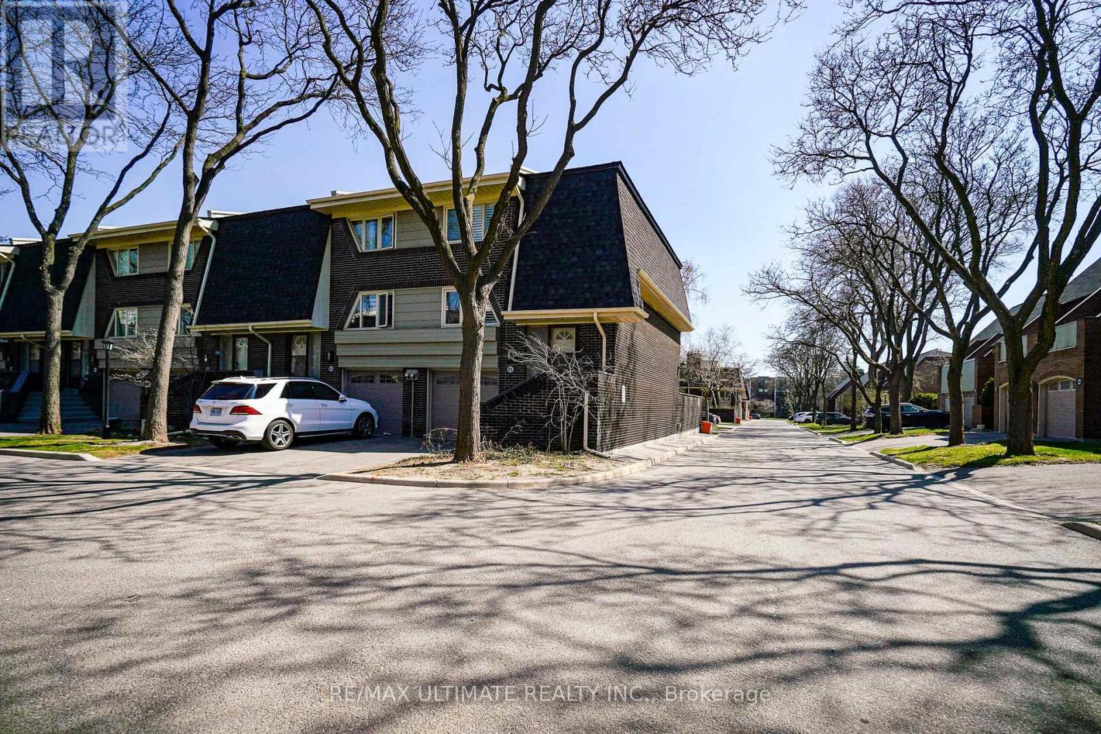81 Flaming Rose Way, Toronto, Ontario  M2N 5W8 - Photo 47 - C13634088
