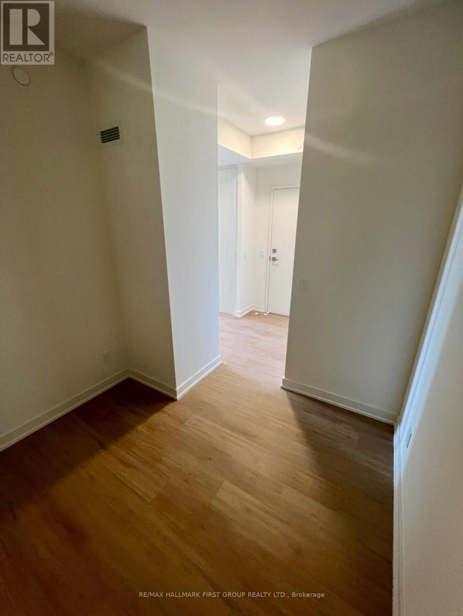 501 - 10 Deerlick Court, Toronto, Ontario  M3A 0A7 - Photo 2 - C13634104