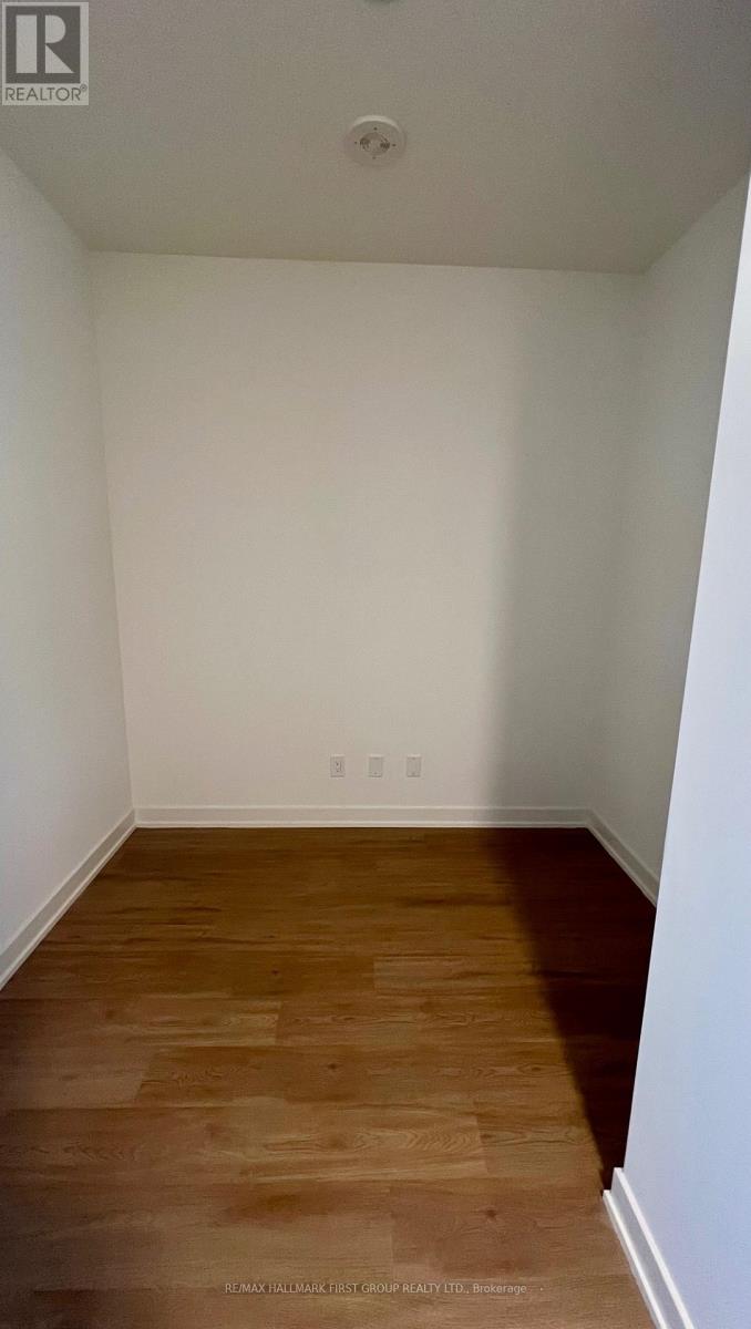 501 - 10 Deerlick Court, Toronto, Ontario  M3A 0A7 - Photo 3 - C13634104