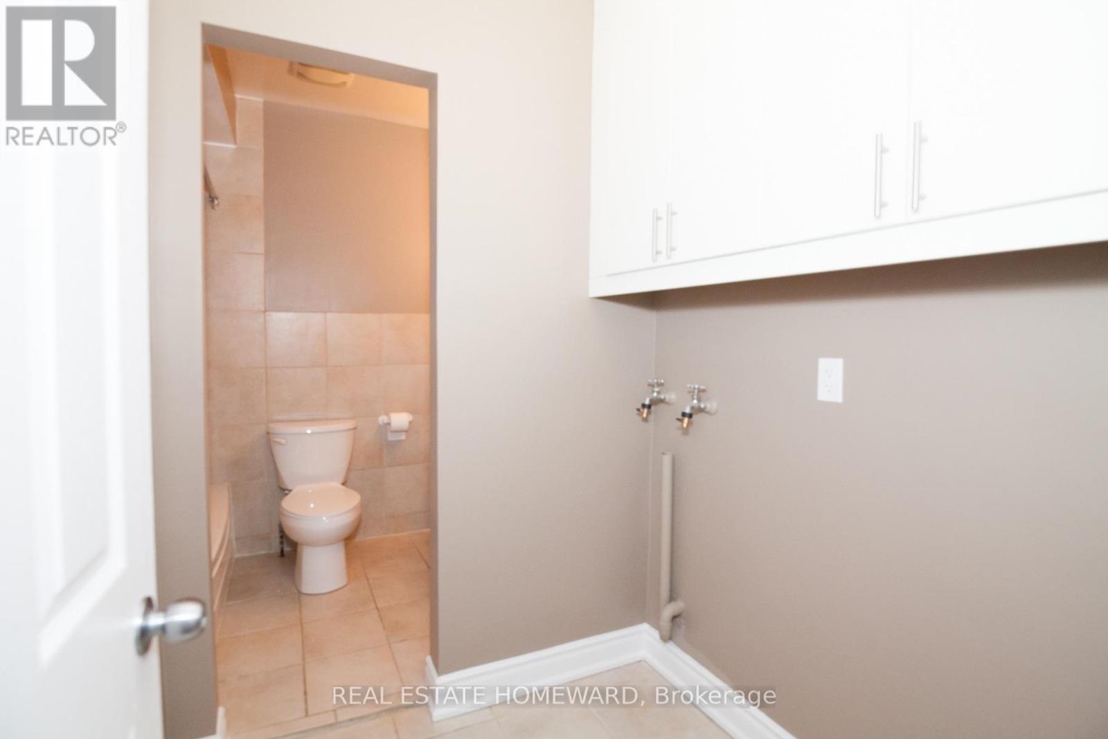 B - 920 Pape Avenue, Toronto, Ontario  M4K 3V2 - Photo 23 - E13634000