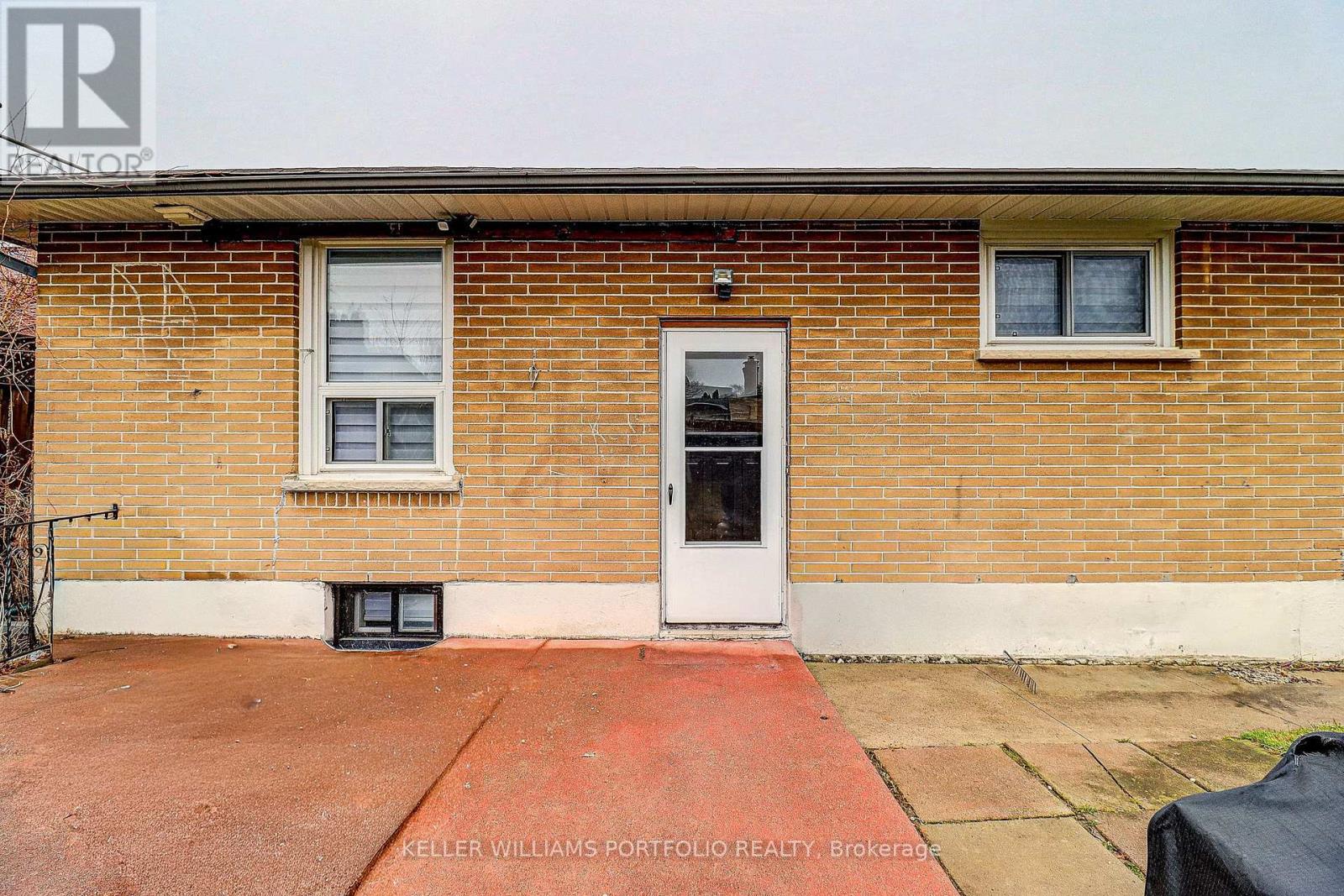 Lower Level - 962 Willowdale Avenue, Oshawa, Ontario  L1H 1W4 - Photo 20 - E13634056