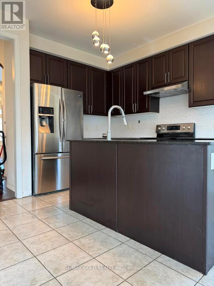 1243 Ronald Inche Drive, Oshawa, Ontario  L1K 0Y5 - Photo 2 - E13634136