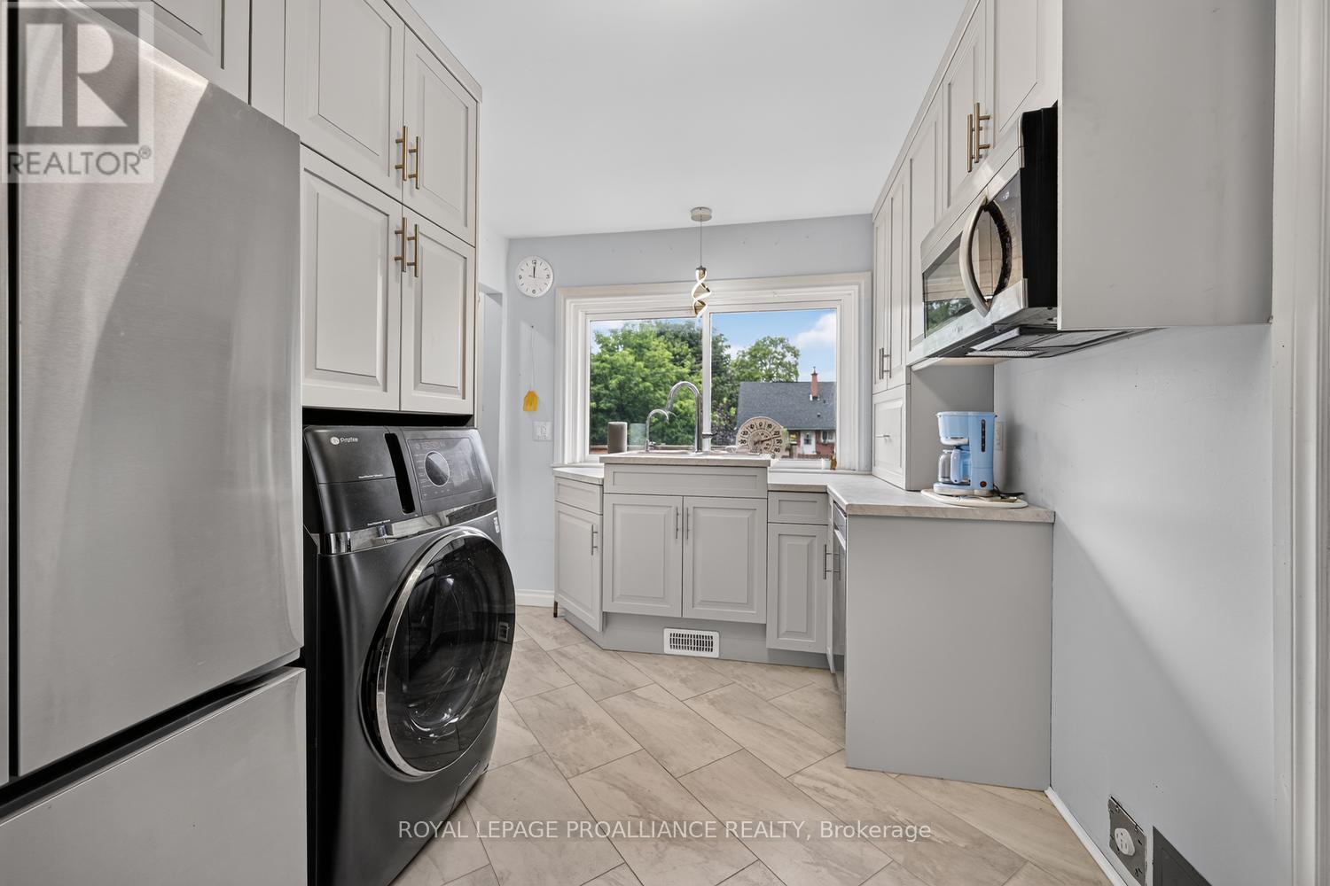 40 Aldershot Avenue, Brockville, Ontario  K6V 2P8 - Photo 11 - X13634158