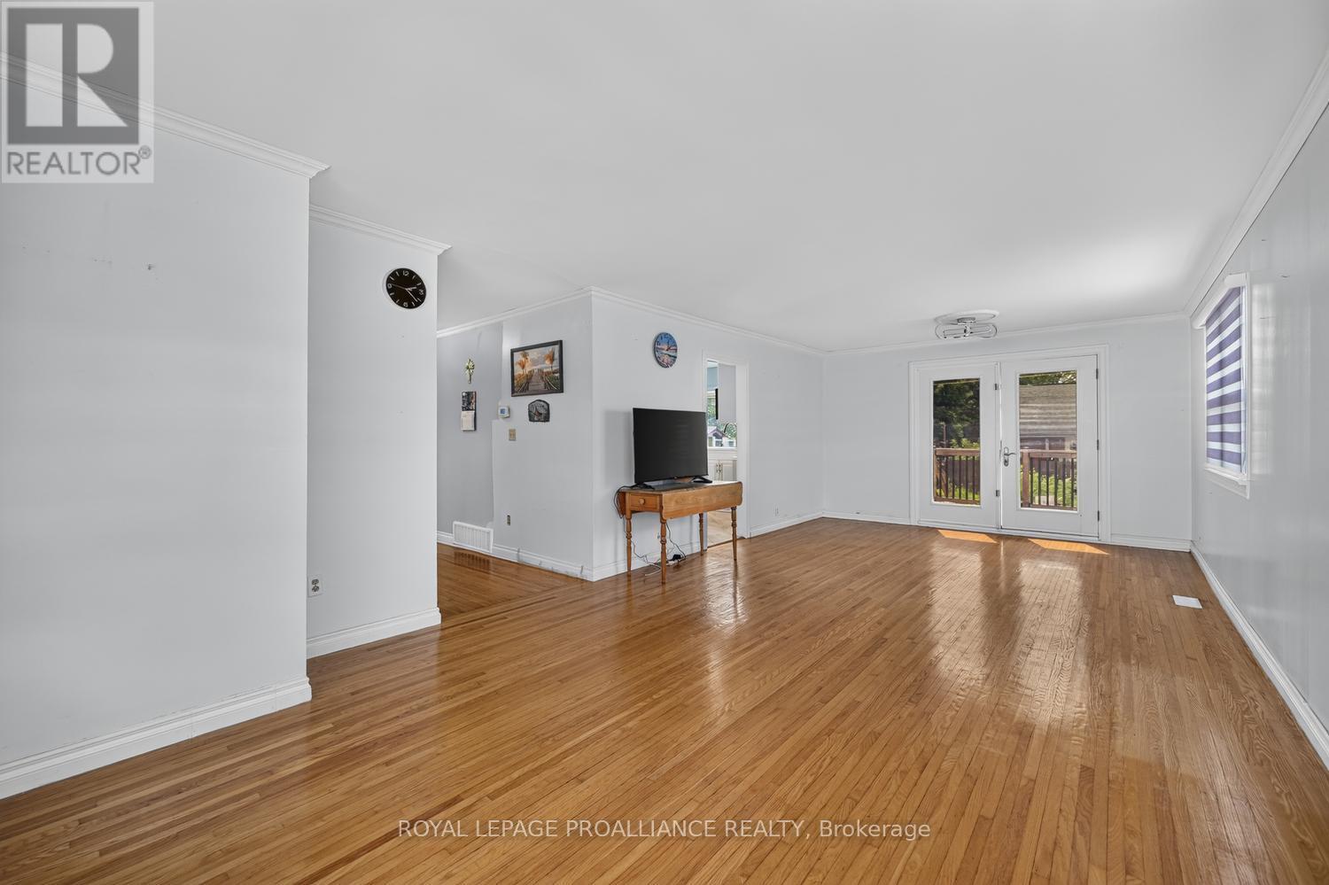 40 Aldershot Avenue, Brockville, Ontario  K6V 2P8 - Photo 5 - X13634158