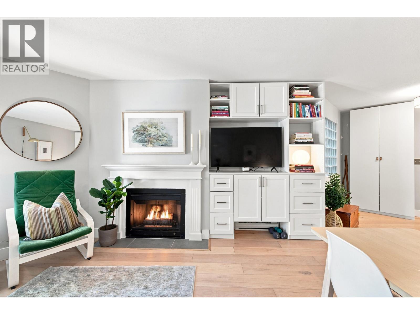 108 2020 W 8th Avenue, Vancouver, British Columbia  V6J 1W5 - Photo 6 - R3152050