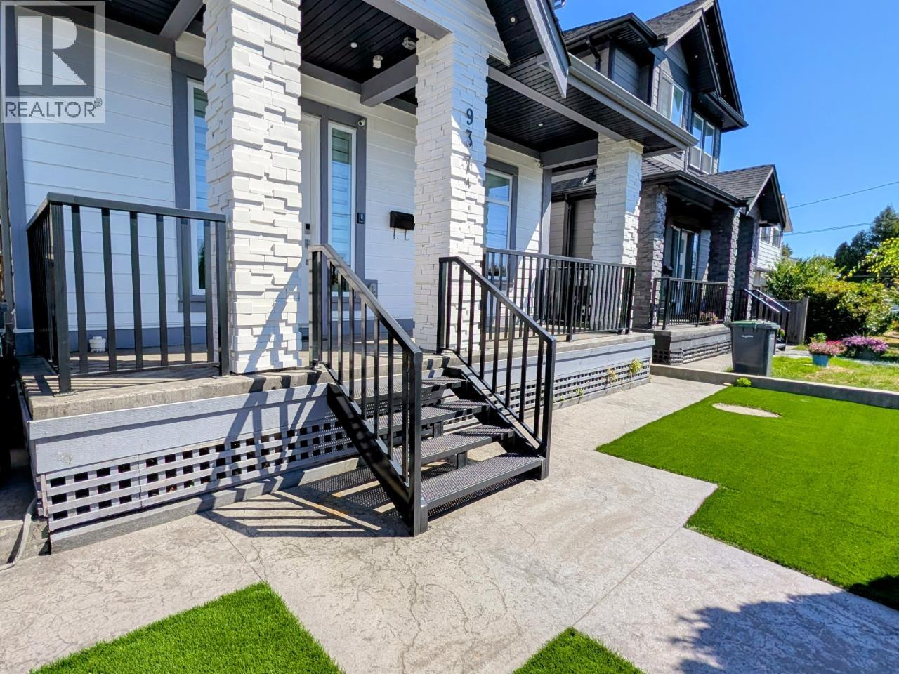 937a Edgar Avenue, Coquitlam, British Columbia  V3K 2K1 - Photo 3 - R3152051