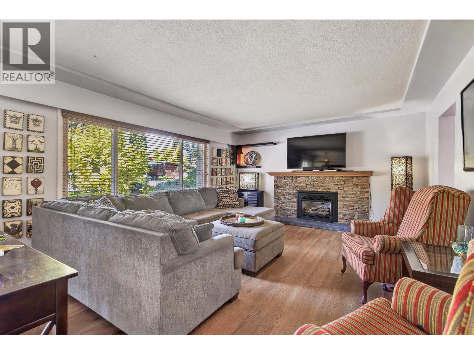 517 Ailsa Avenue, Port Moody, British Columbia  V3H 1A5 - Photo 7 - R3152052