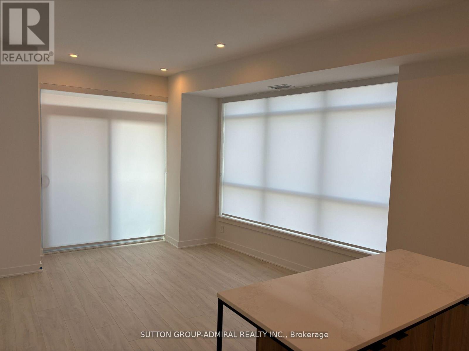 A1505 - 30 Upper Mall Way, Vaughan, Ontario  L4J 0L7 - Photo 5 - N13633958