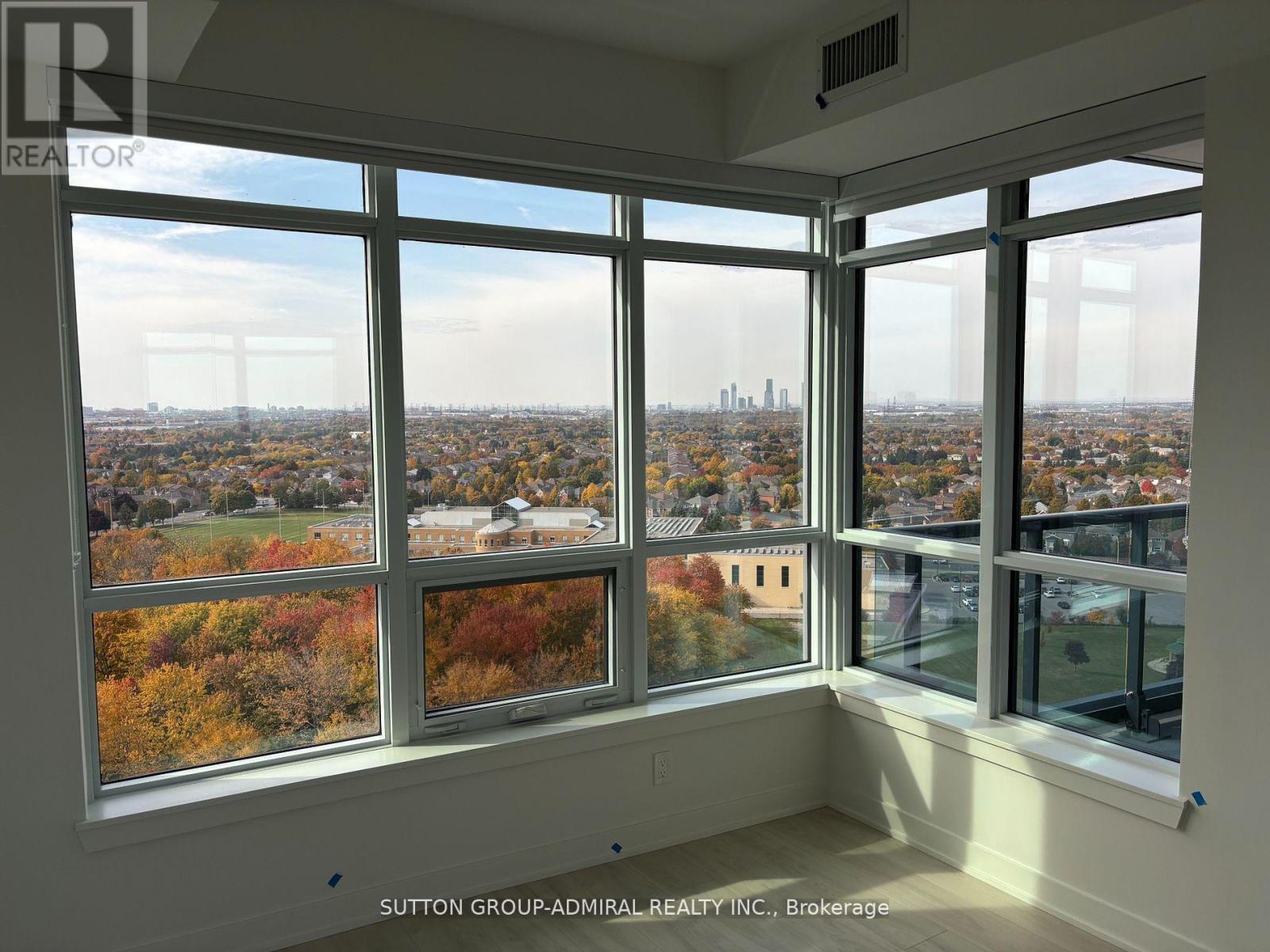 A1505 - 30 Upper Mall Way, Vaughan, Ontario  L4J 0L7 - Photo 7 - N13633958