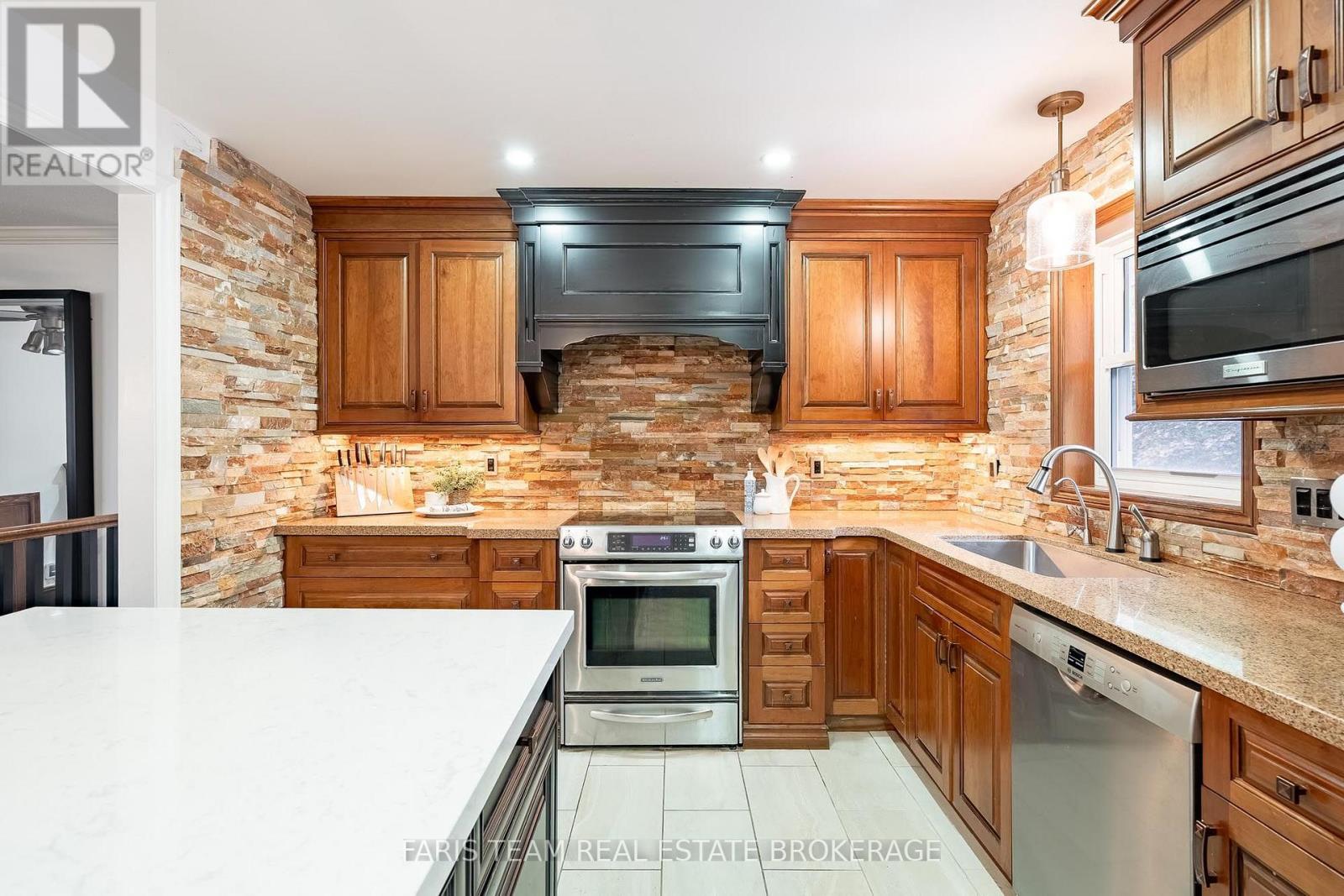 7697 County Road 56, Essa, Ontario  L0M 1T0 - Photo 11 - N13634028