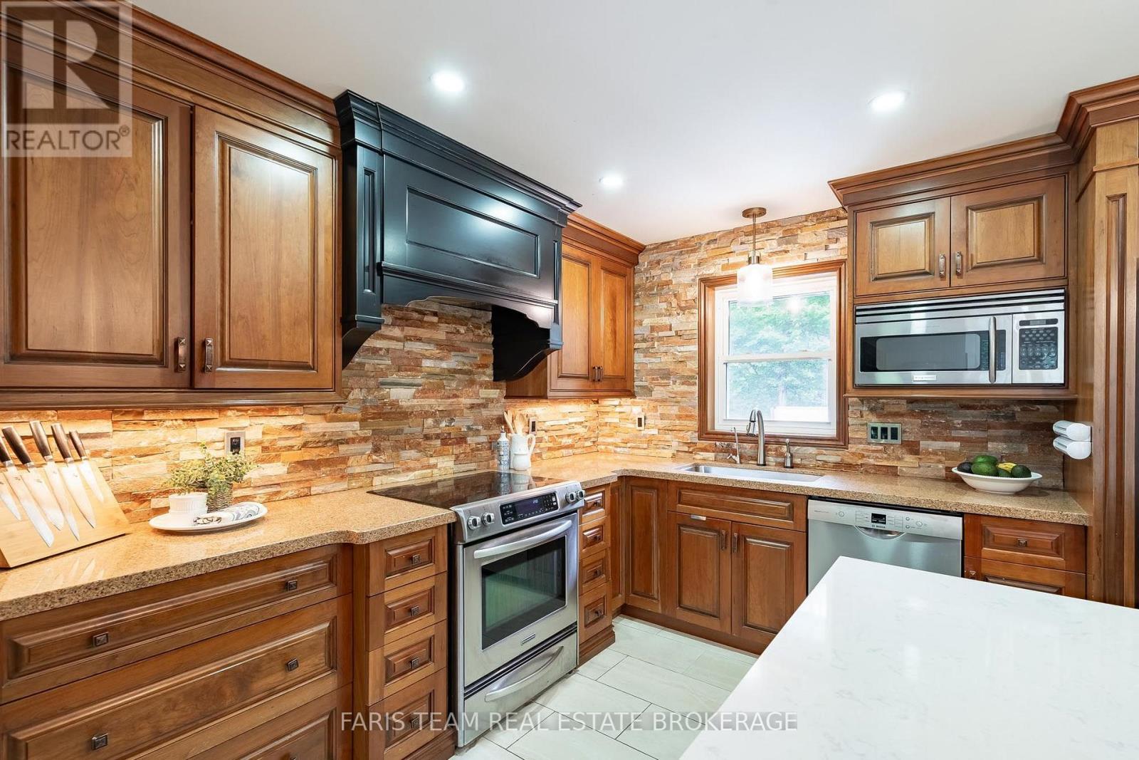 7697 County Road 56, Essa, Ontario  L0M 1T0 - Photo 8 - N13634028