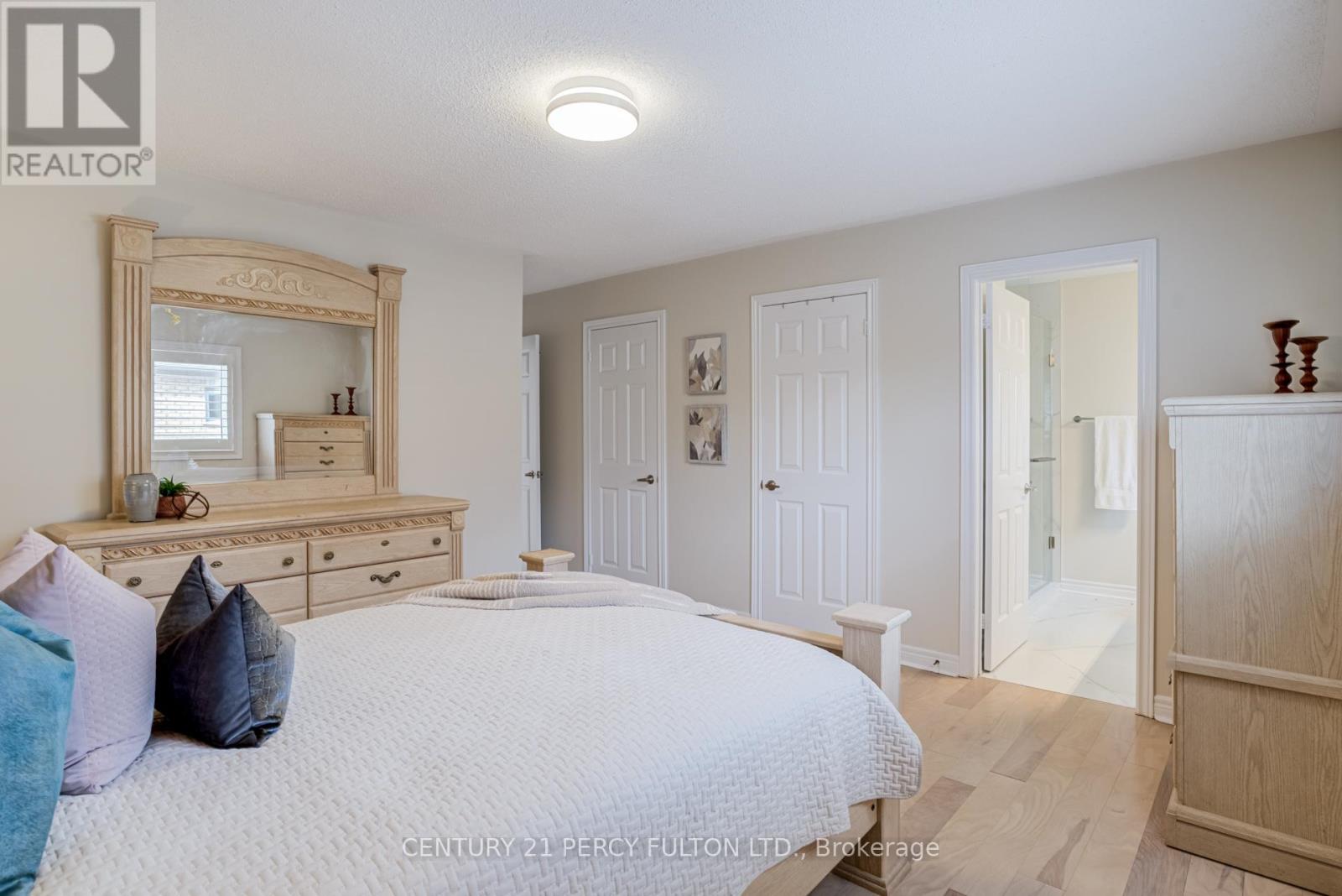 118 Village Gate Drive, Markham, Ontario  L6C 1W5 - Photo 37 - N13634100