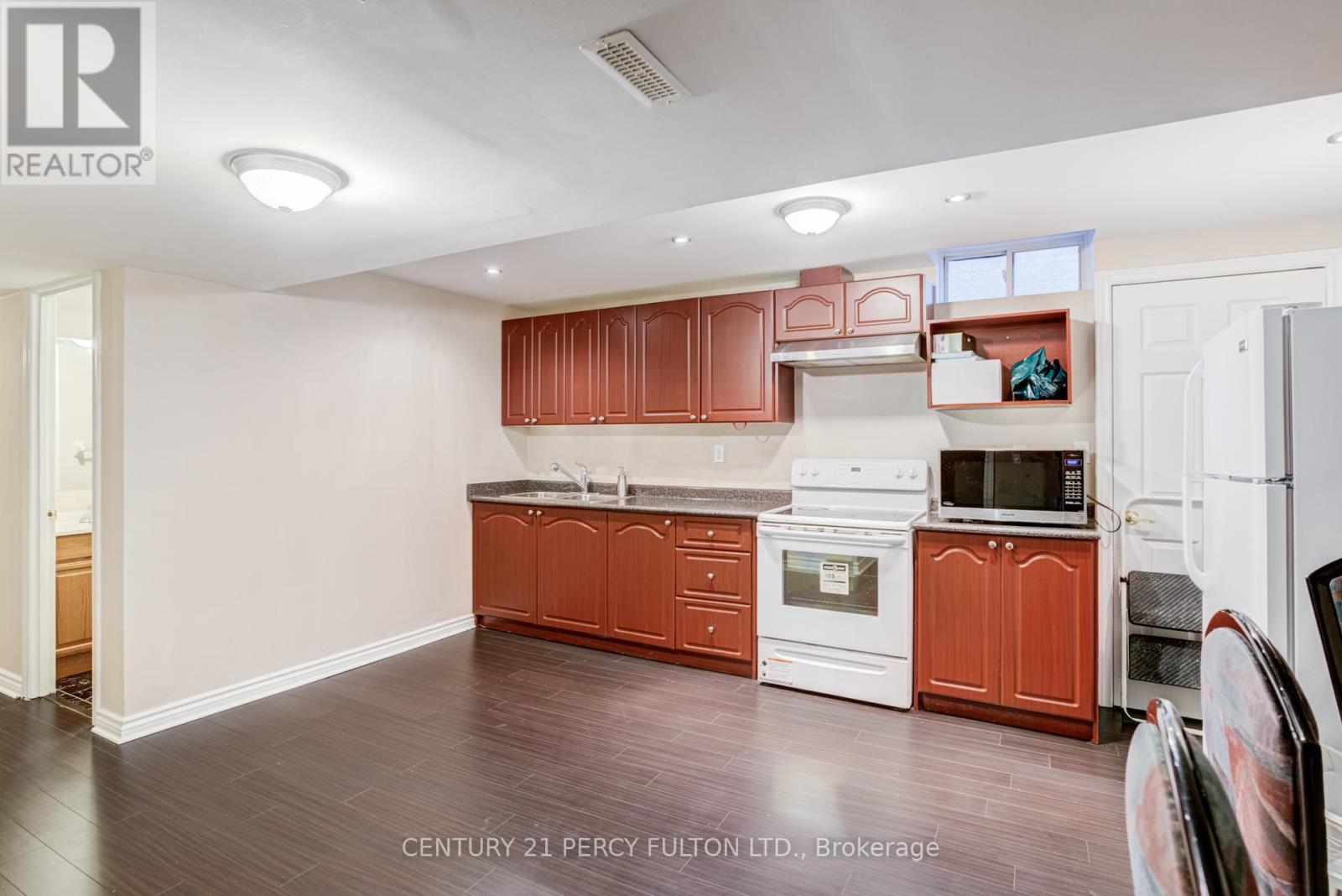 118 Village Gate Drive, Markham, Ontario  L6C 1W5 - Photo 46 - N13634100