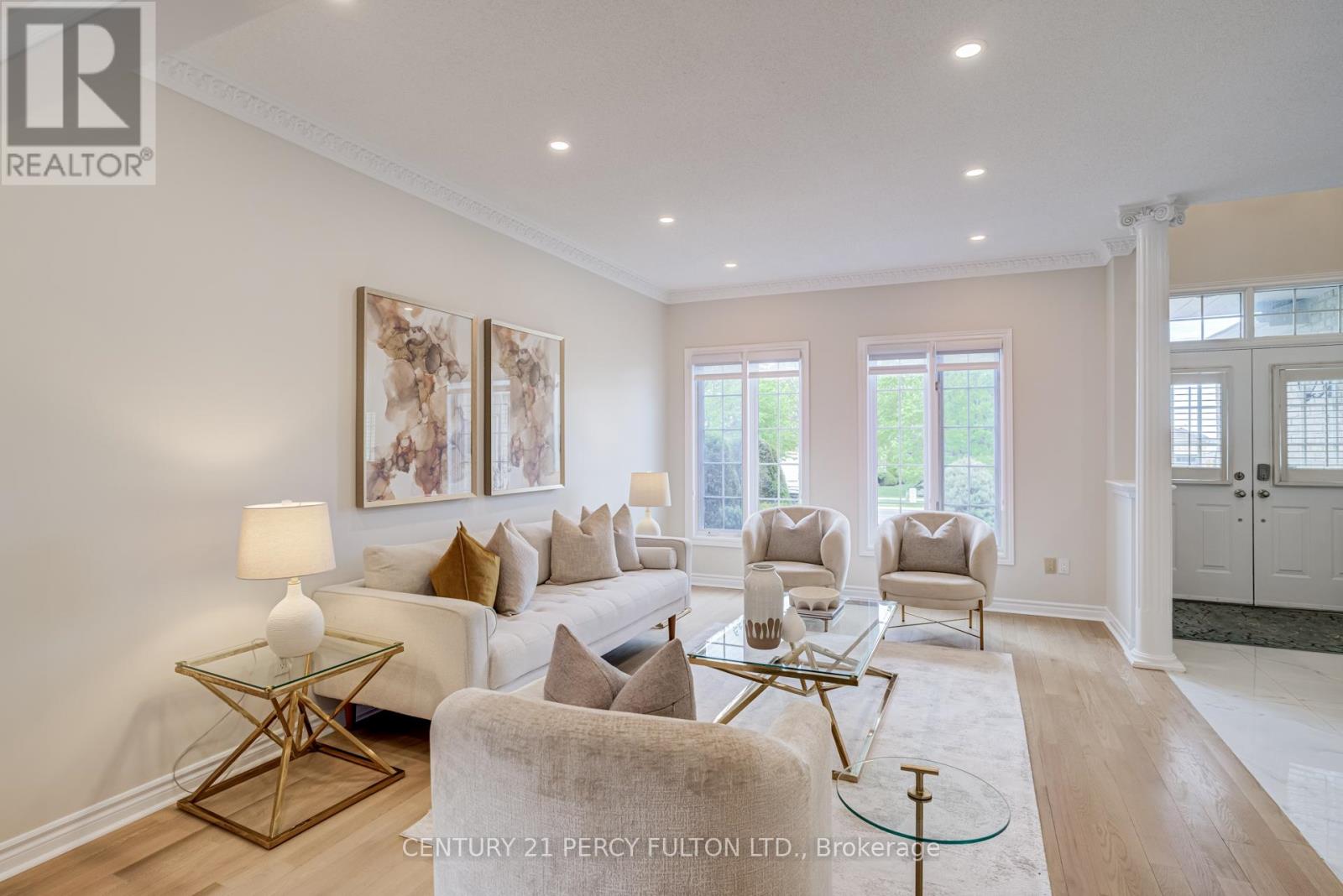 118 Village Gate Drive, Markham, Ontario  L6C 1W5 - Photo 9 - N13634100