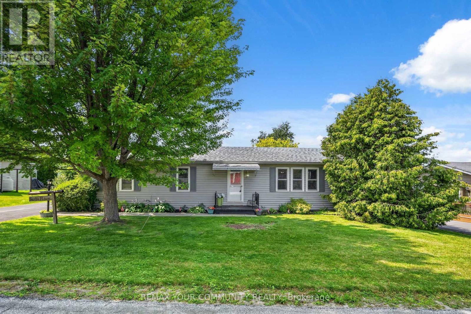 17 Kelsey Crescent, Georgina, Ontario  L0E 1R0 - Photo 2 - N13634168