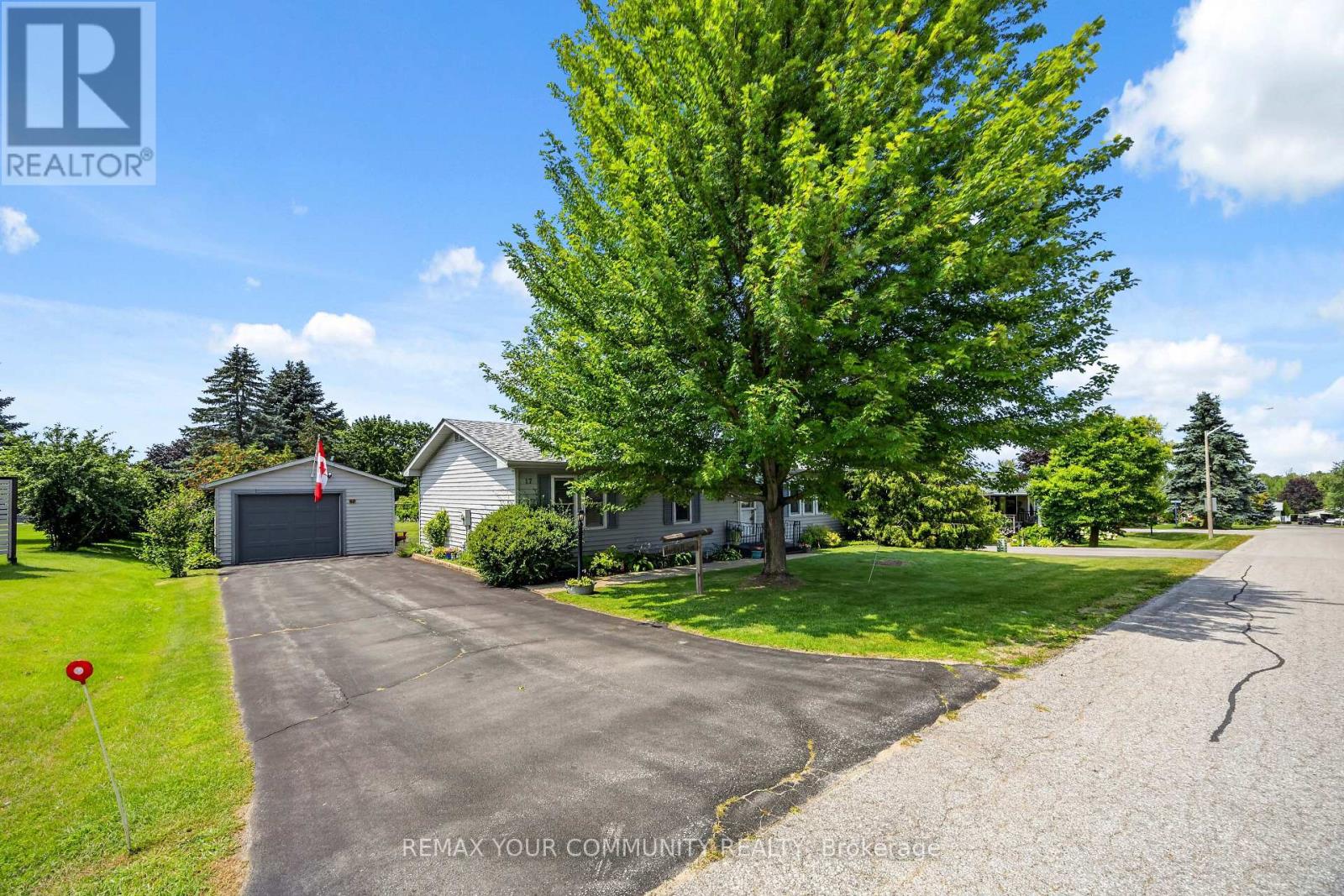 17 Kelsey Crescent, Georgina, Ontario  L0E 1R0 - Photo 3 - N13634168