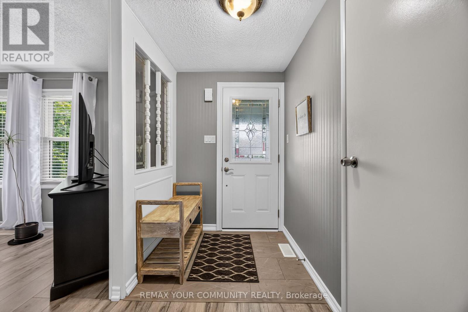 17 Kelsey Crescent, Georgina, Ontario  L0E 1R0 - Photo 4 - N13634168