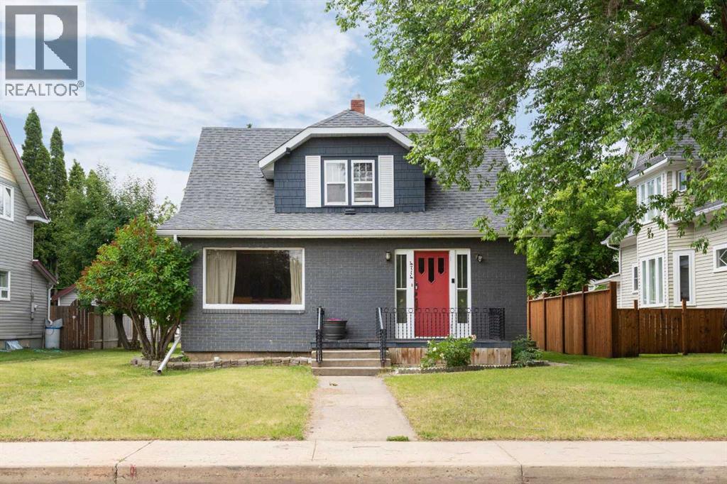 4714 48 Street, Camrose, Alberta  T4V 1L3 - Photo 1 - A2322369