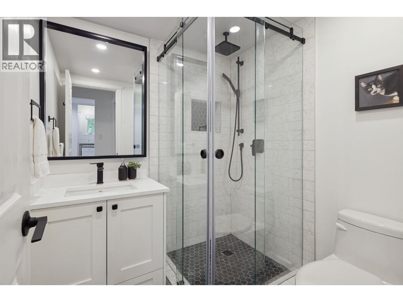 207 1518 Bowser Avenue, North Vancouver, British Columbia  V7P 2Y3 - Photo 18 - R3138863