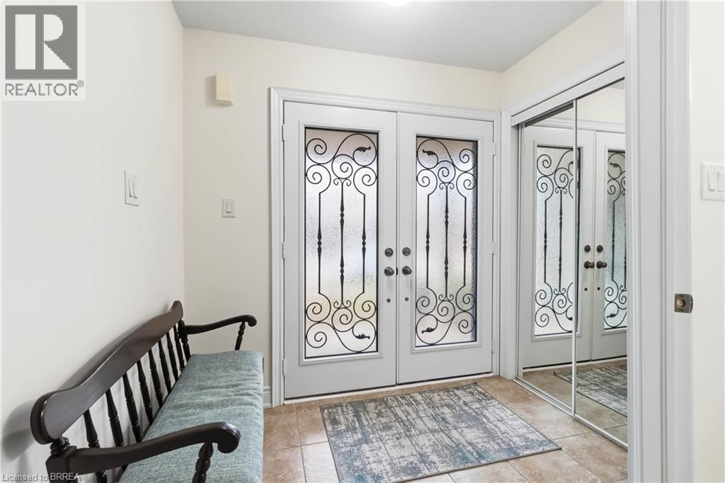 16 Pollard Street, Brantford, Ontario  N3T 0K1 - Photo 4 - 40850460
