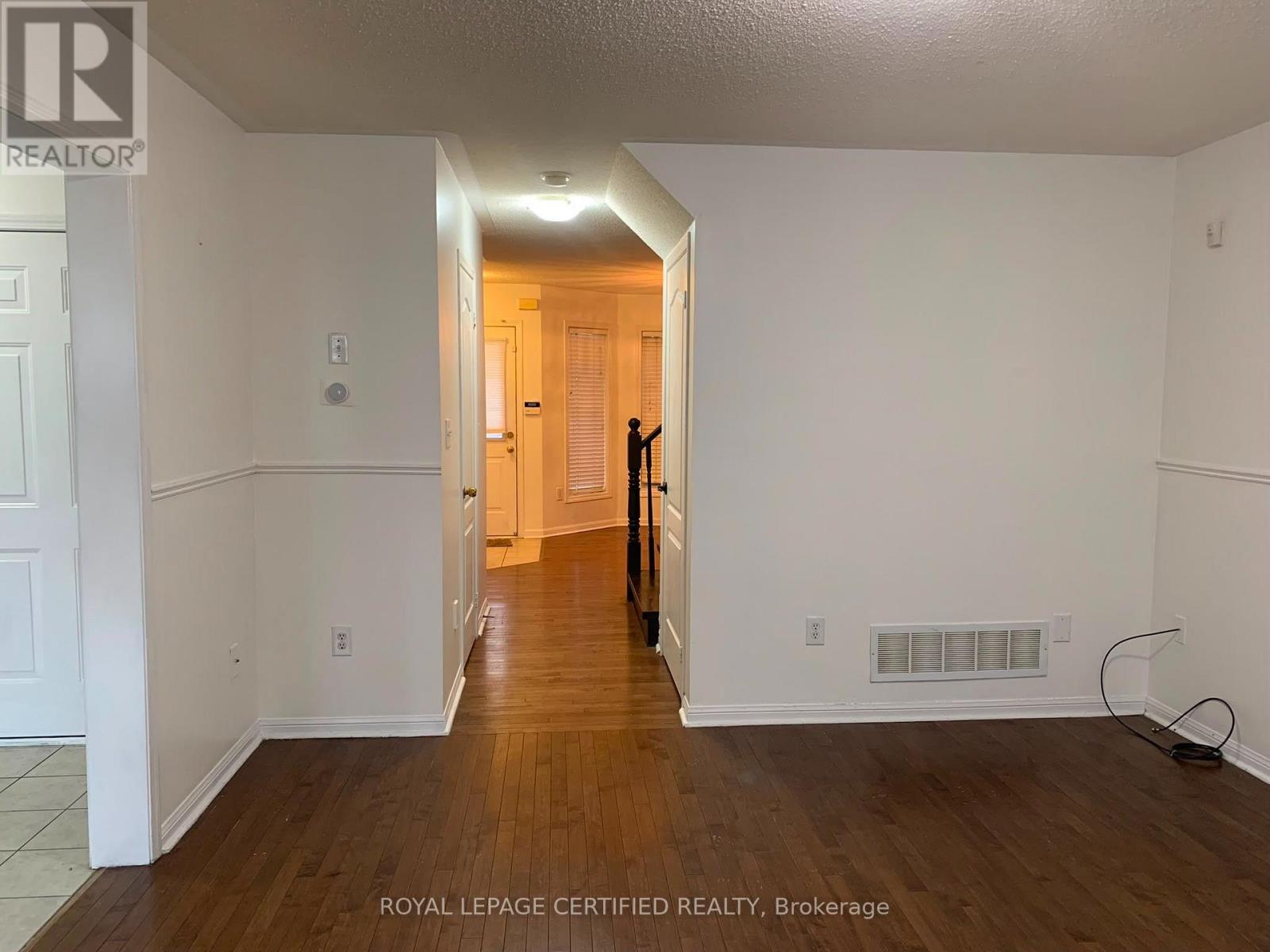 866 Shepherd Place, Milton, Ontario L9T 6L8 - Photo 7 - W13634034