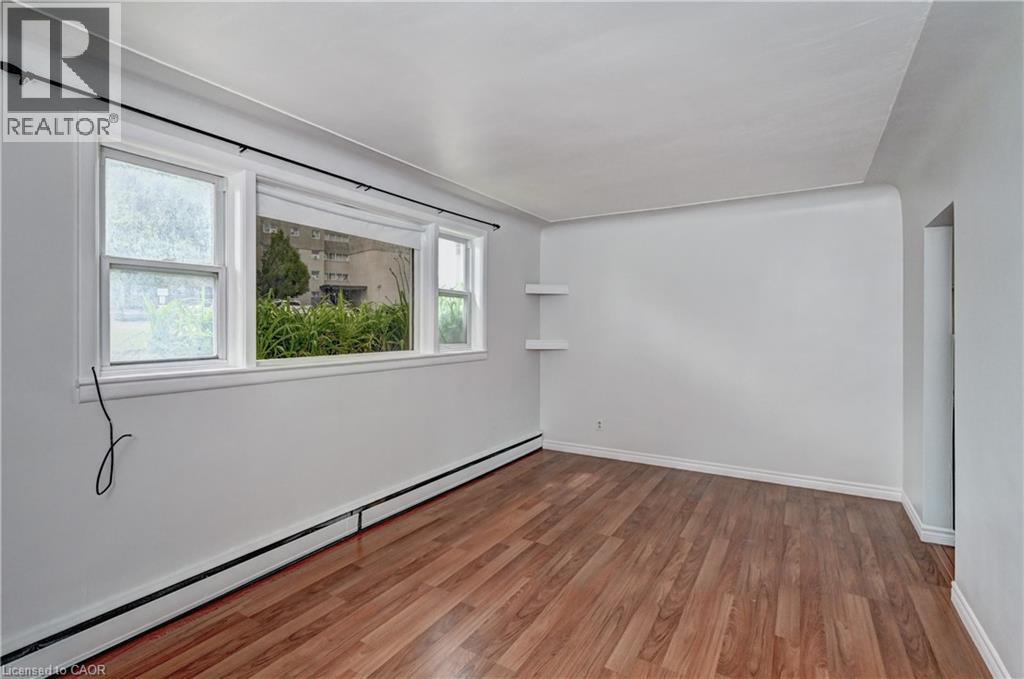 1230 Queens Boulevard Unit# 0, Kitchener, Ontario  N2M 1C3 - Photo 2 - 40843298