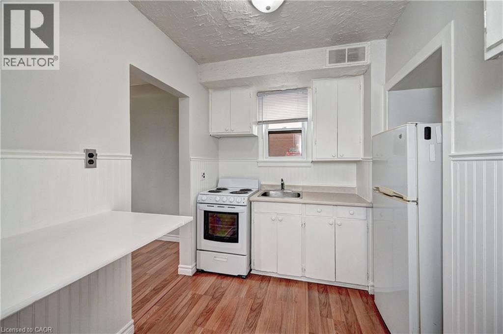1230 Queens Boulevard Unit# 0, Kitchener, Ontario  N2M 1C3 - Photo 4 - 40843298