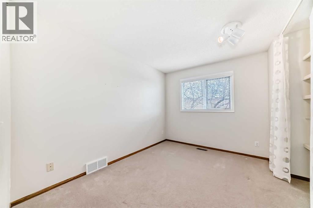 16 Edenwold Green NW, Calgary, Alberta T3A 5B8 - Photo 14 - A2333321