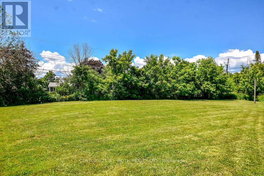 12 Patricia Drive, Ramara, Ontario  L3V 6N1 - Photo 11 - S13596280