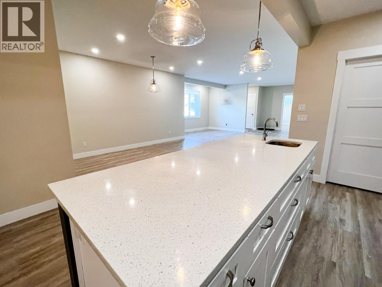 4867 St Joseph Street, Radium Hot Springs, British Columbia  V0A 1M0 - Photo 43 - 10395834