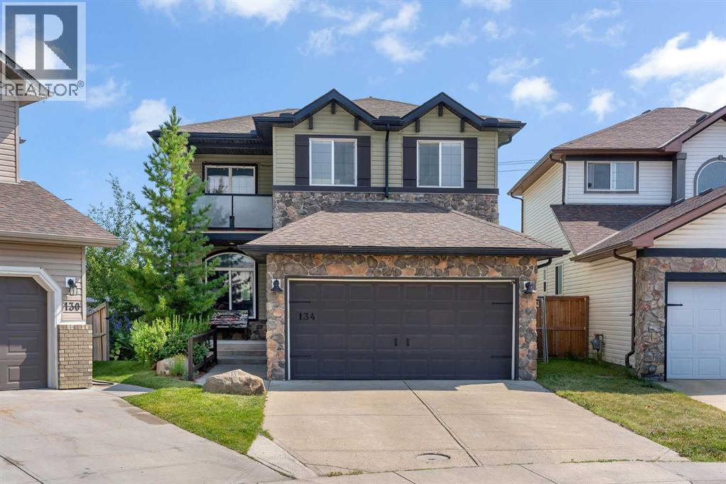 134 Channelside Cove SW, Airdrie, Alberta