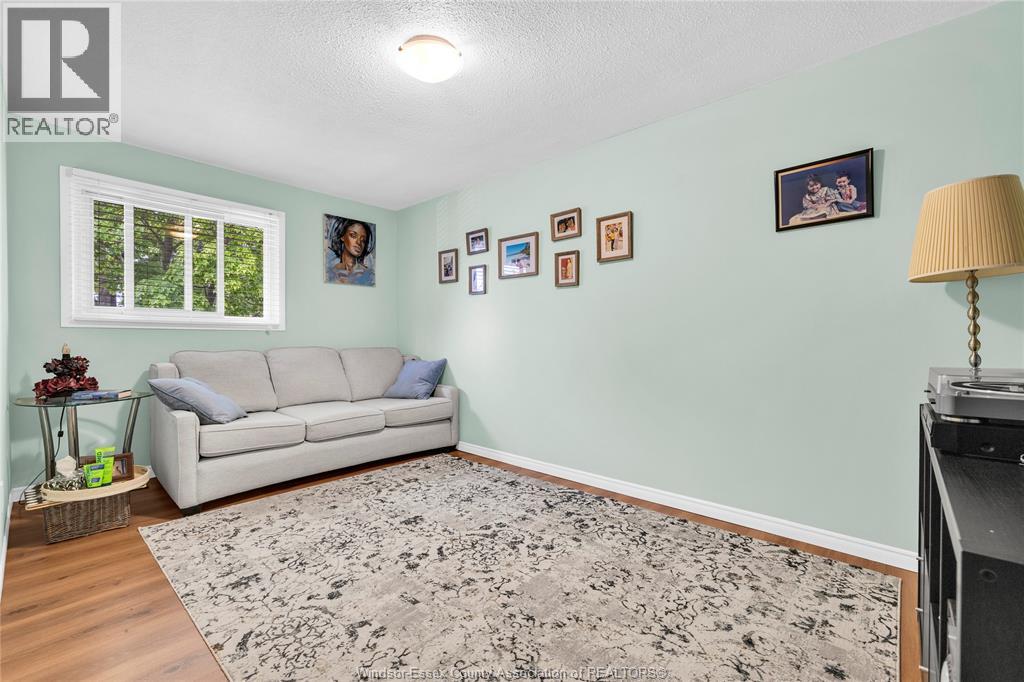 9682 Lynngrove Crescent, Windsor, Ontario  N8R 1B7 - Photo 24 - 26018713