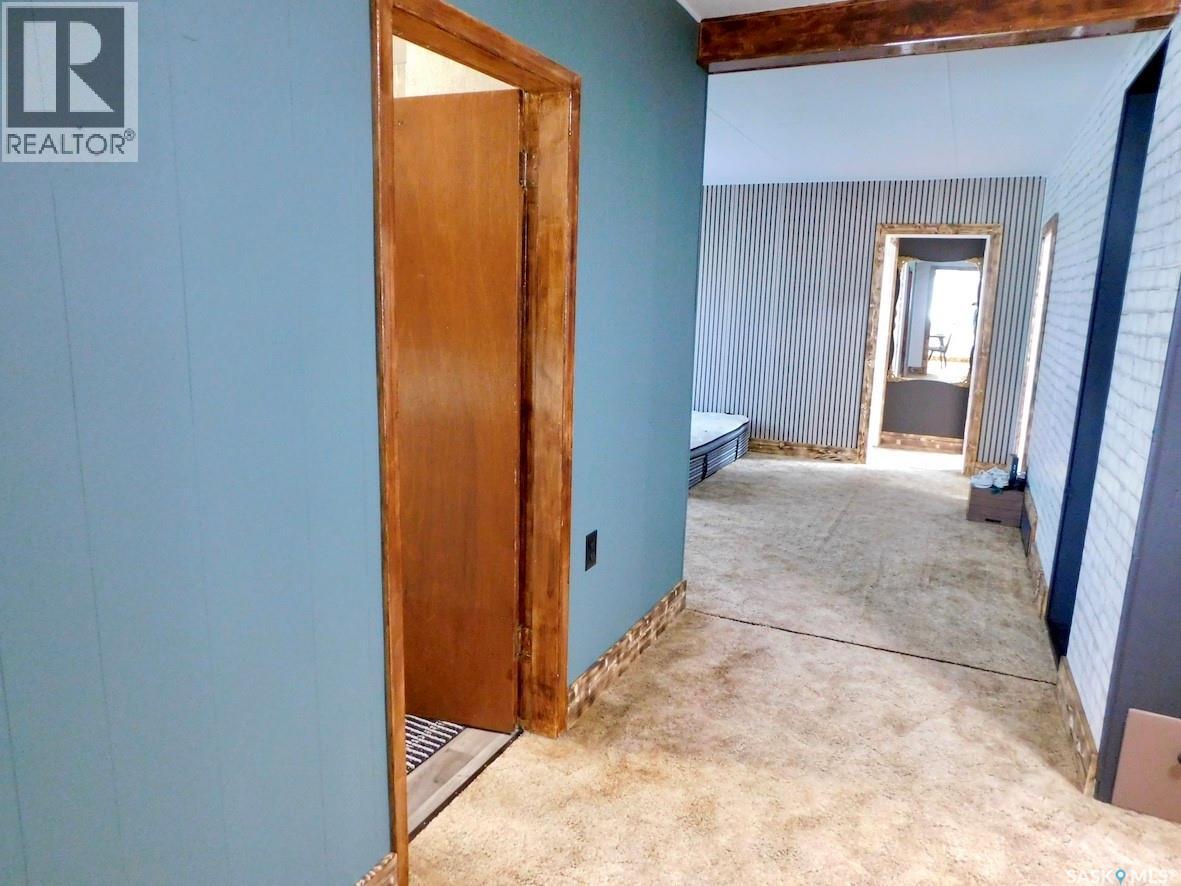 40 Edouard Beaupre Street, Willow Bunch, Saskatchewan  S0H 4K0 - Photo 10 - SK044430