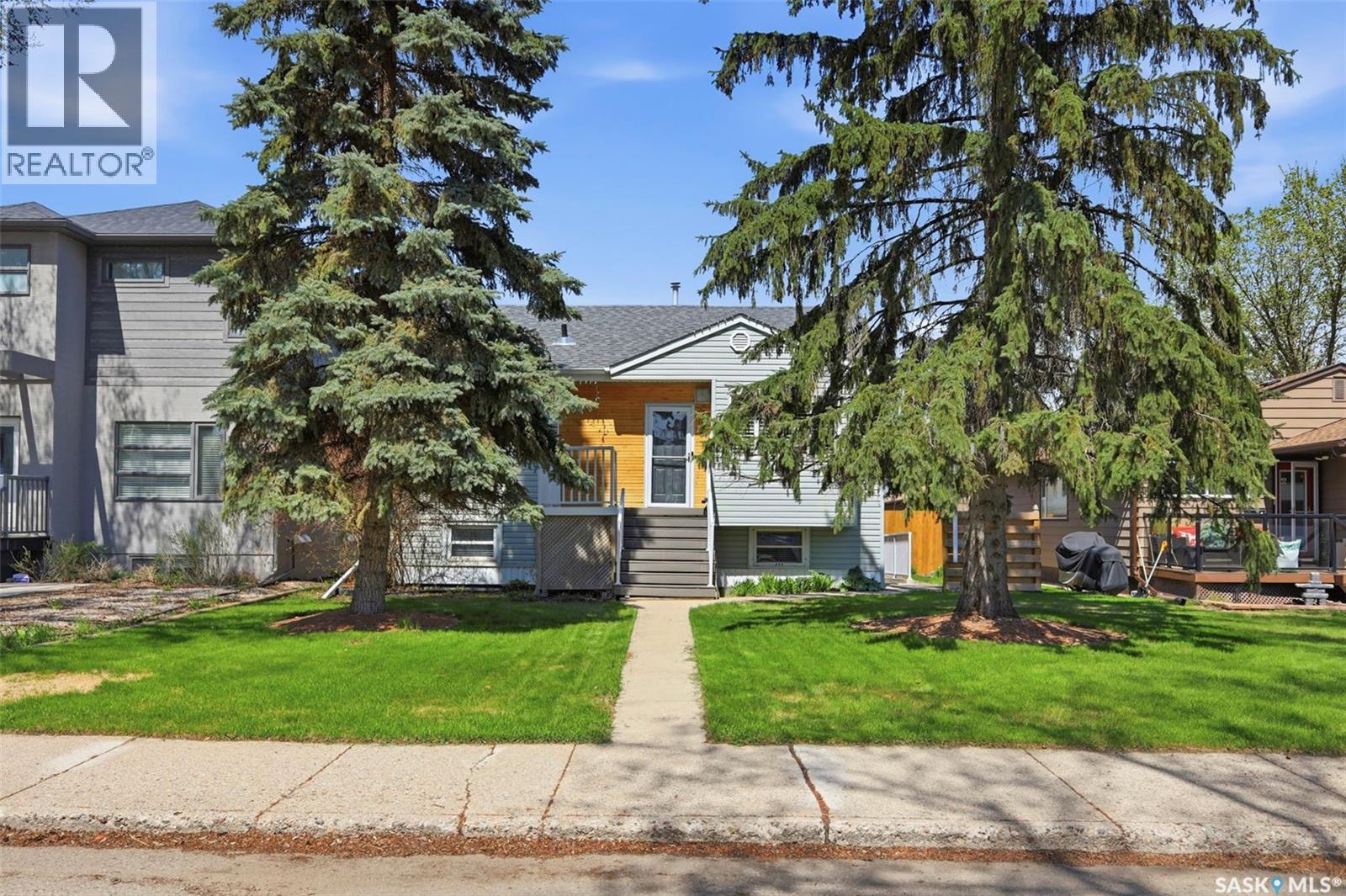 816 Empress Street, Saskatoon, Saskatchewan  S7K 0Y4 - Photo 1 - SK044427