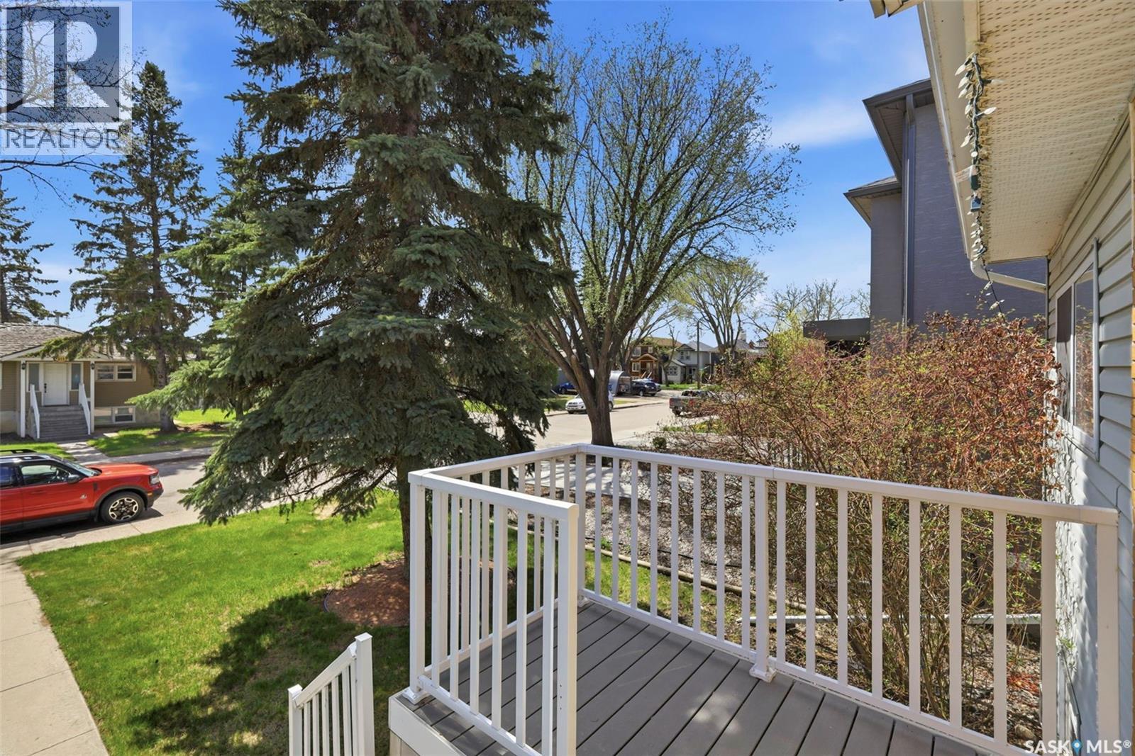 816 Empress Street, Saskatoon, Saskatchewan  S7K 0Y4 - Photo 2 - SK044427