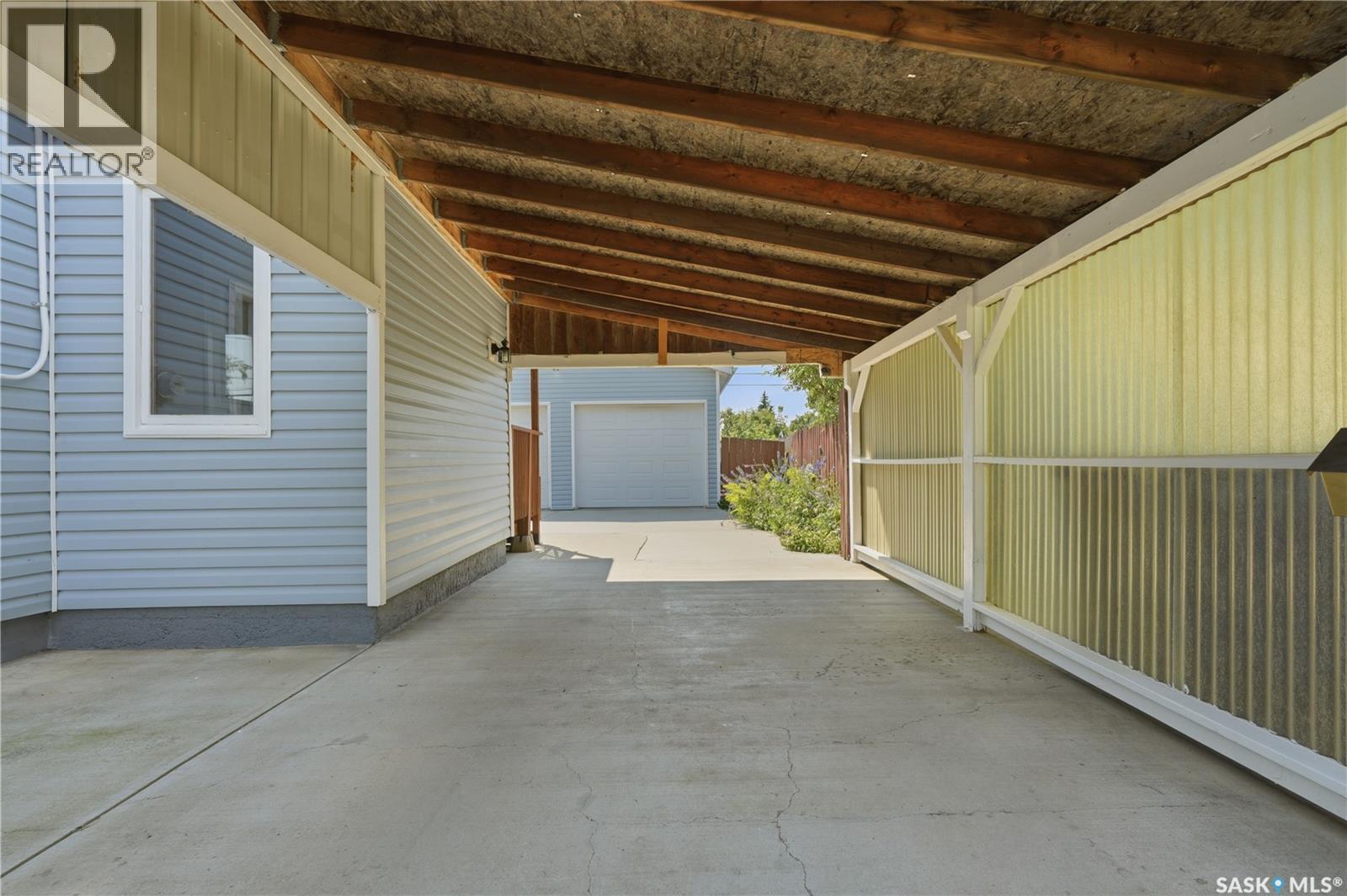 316 1st Street E, Langham, Saskatchewan  S0K 2L0 - Photo 39 - SK044381