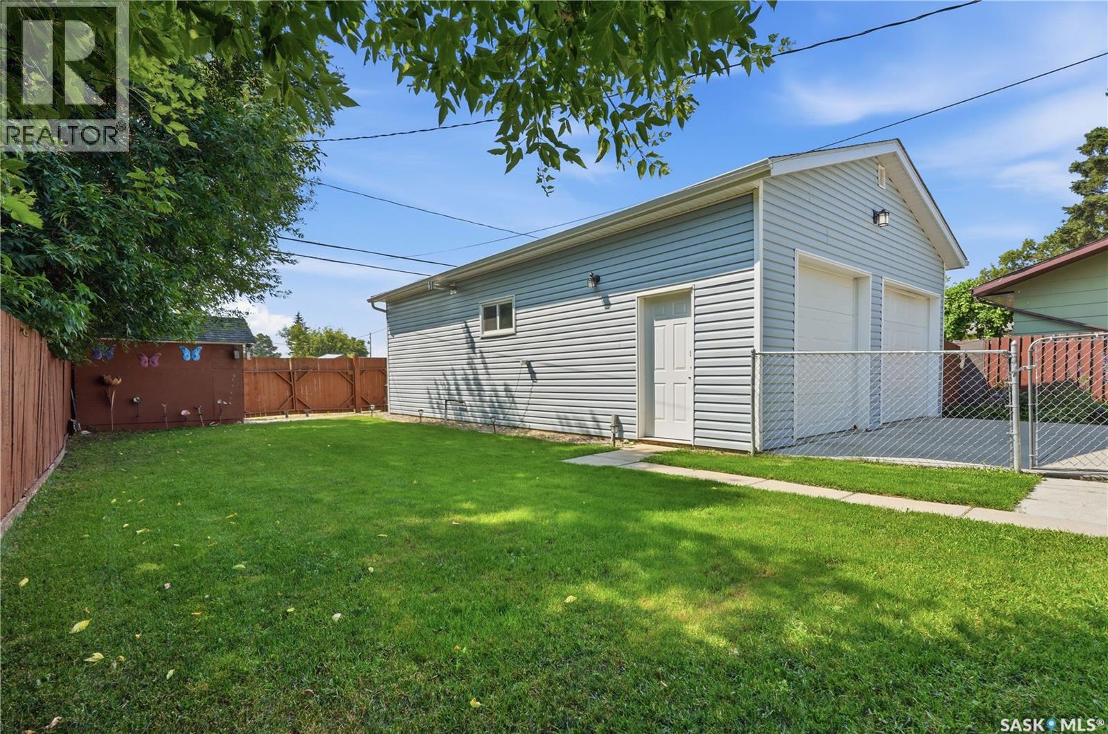 316 1st Street E, Langham, Saskatchewan  S0K 2L0 - Photo 40 - SK044381