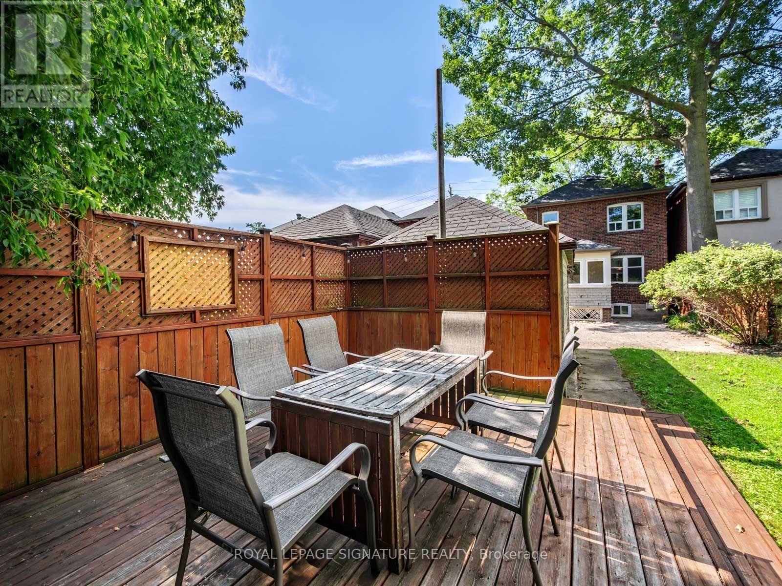 511 Donlands Avenue, Toronto, Ontario  M4J 3S4 - Photo 35 - E13587830