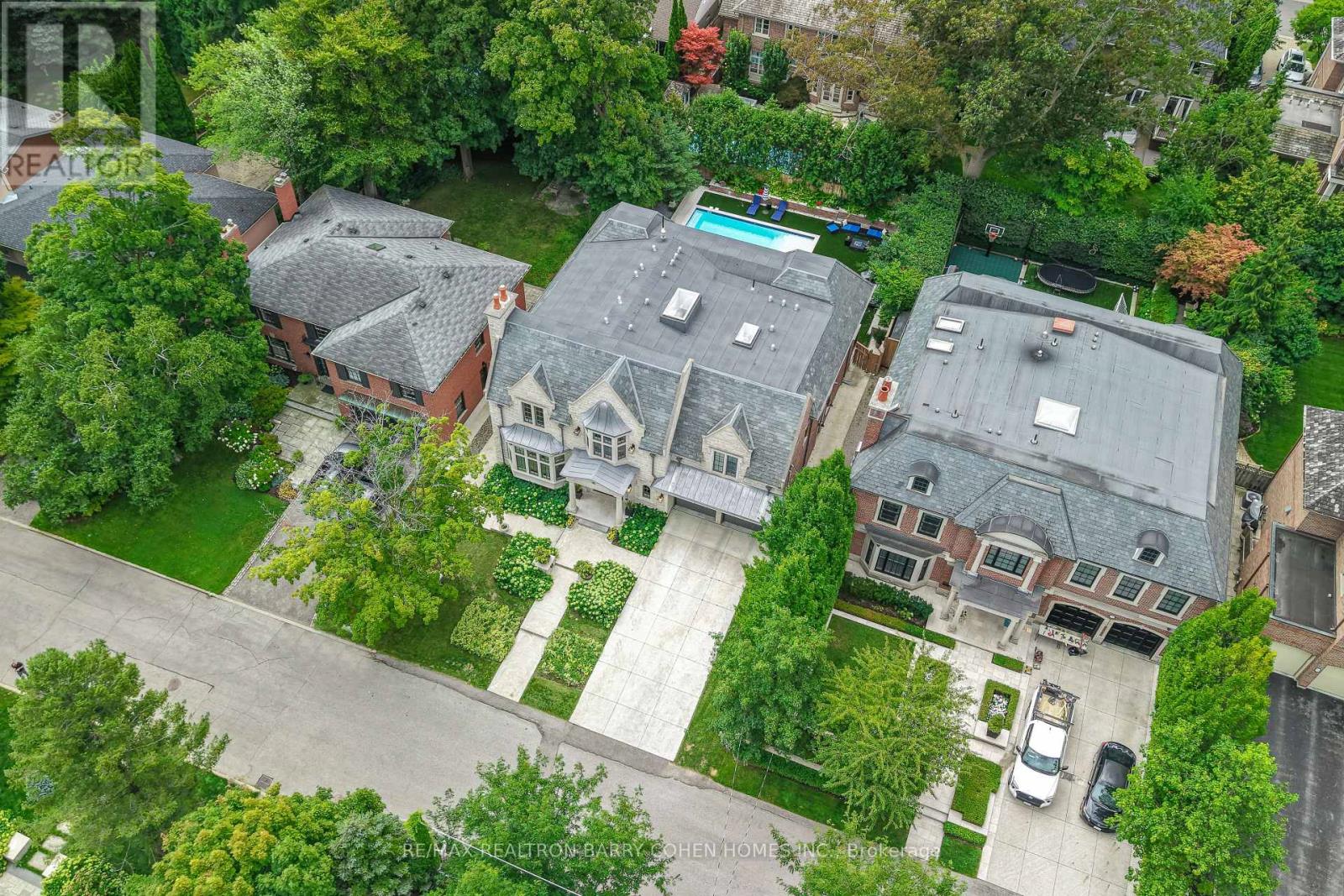 33 Stratheden Road, Toronto, Ontario  M4N 1E5 - Photo 49 - C12833200