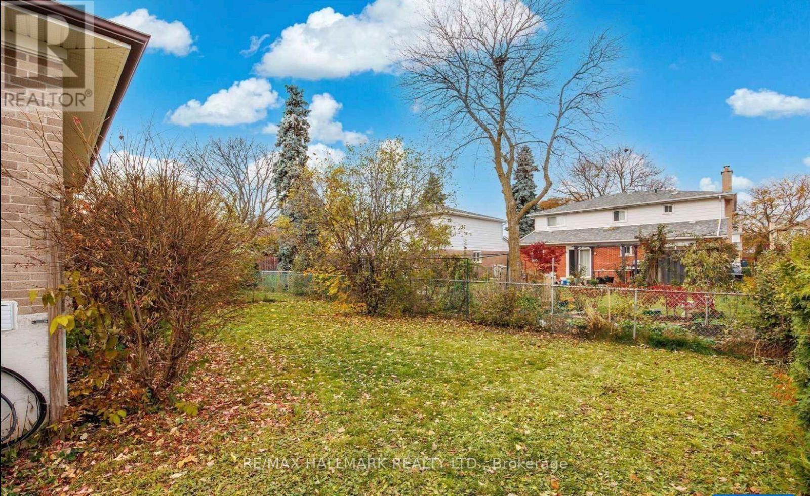 Lower - 12 Wardencourt Drive, Toronto, Ontario  M1T 2H3 - Photo 12 - E13539140