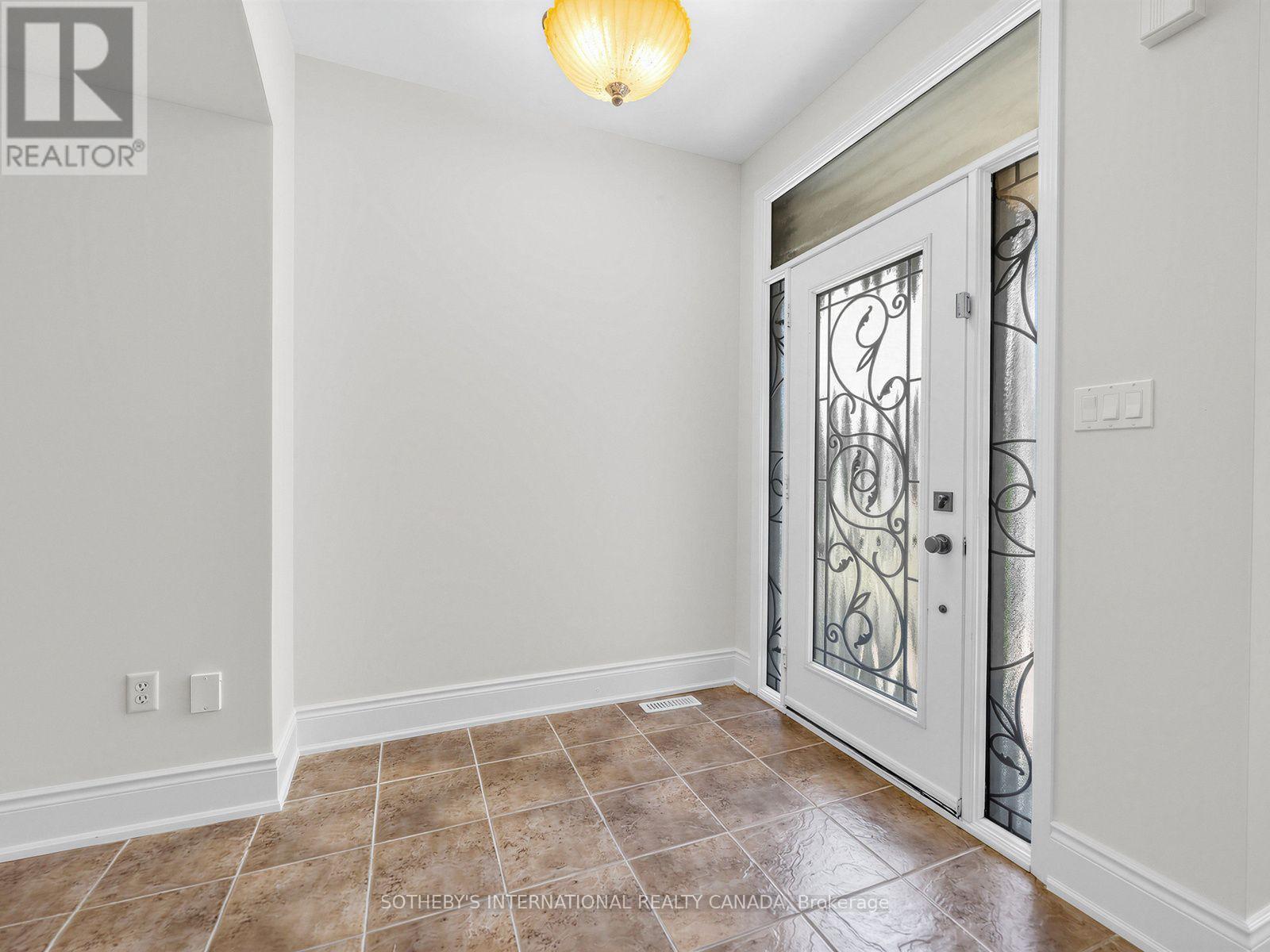 4690 Huffman Road, Burlington, Ontario  L7M 0G6 - Photo 5 - W13603898