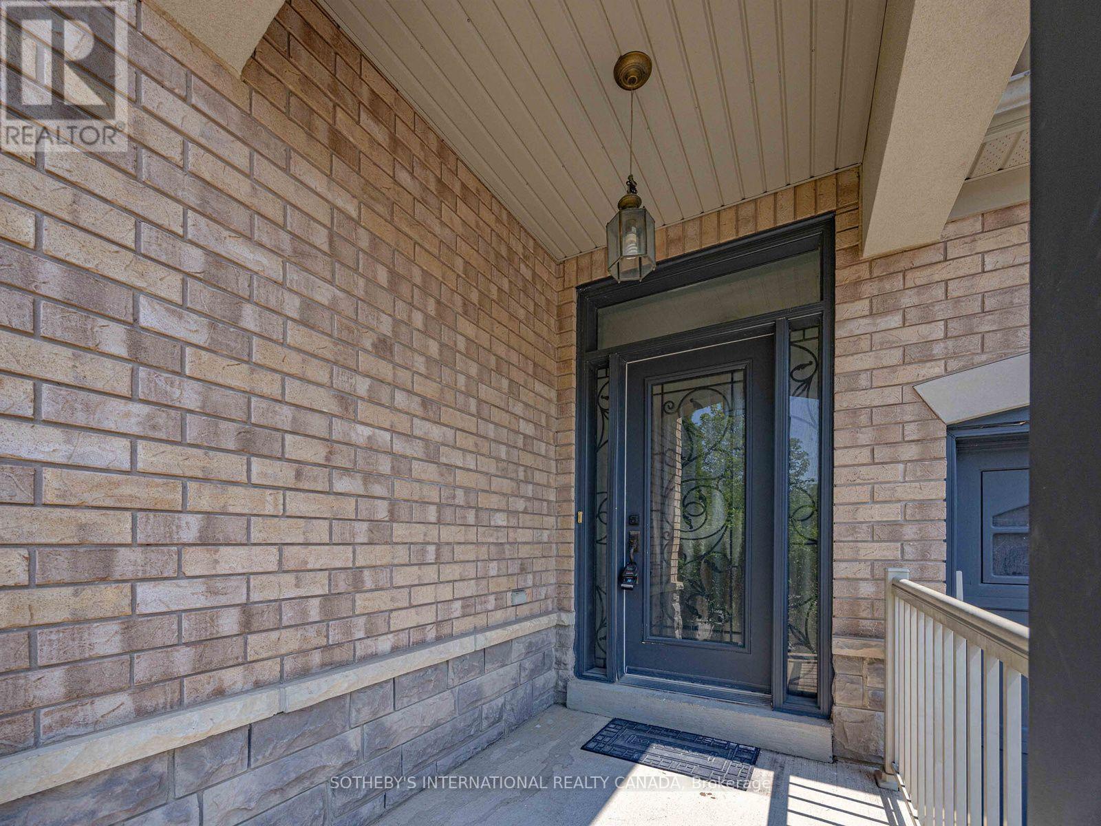 4690 Huffman Road, Burlington, Ontario  L7M 0G6 - Photo 3 - W13603898