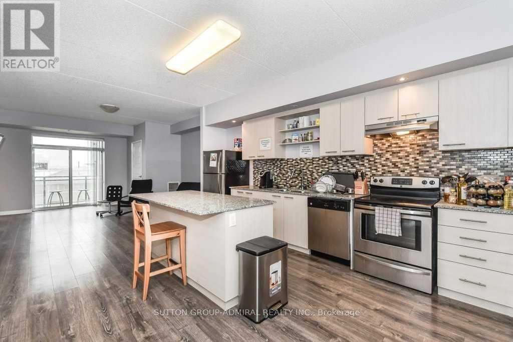 506 - 8 Hickory Street W, Waterloo, Ontario  N2L 3H6 - Photo 4 - X13569574