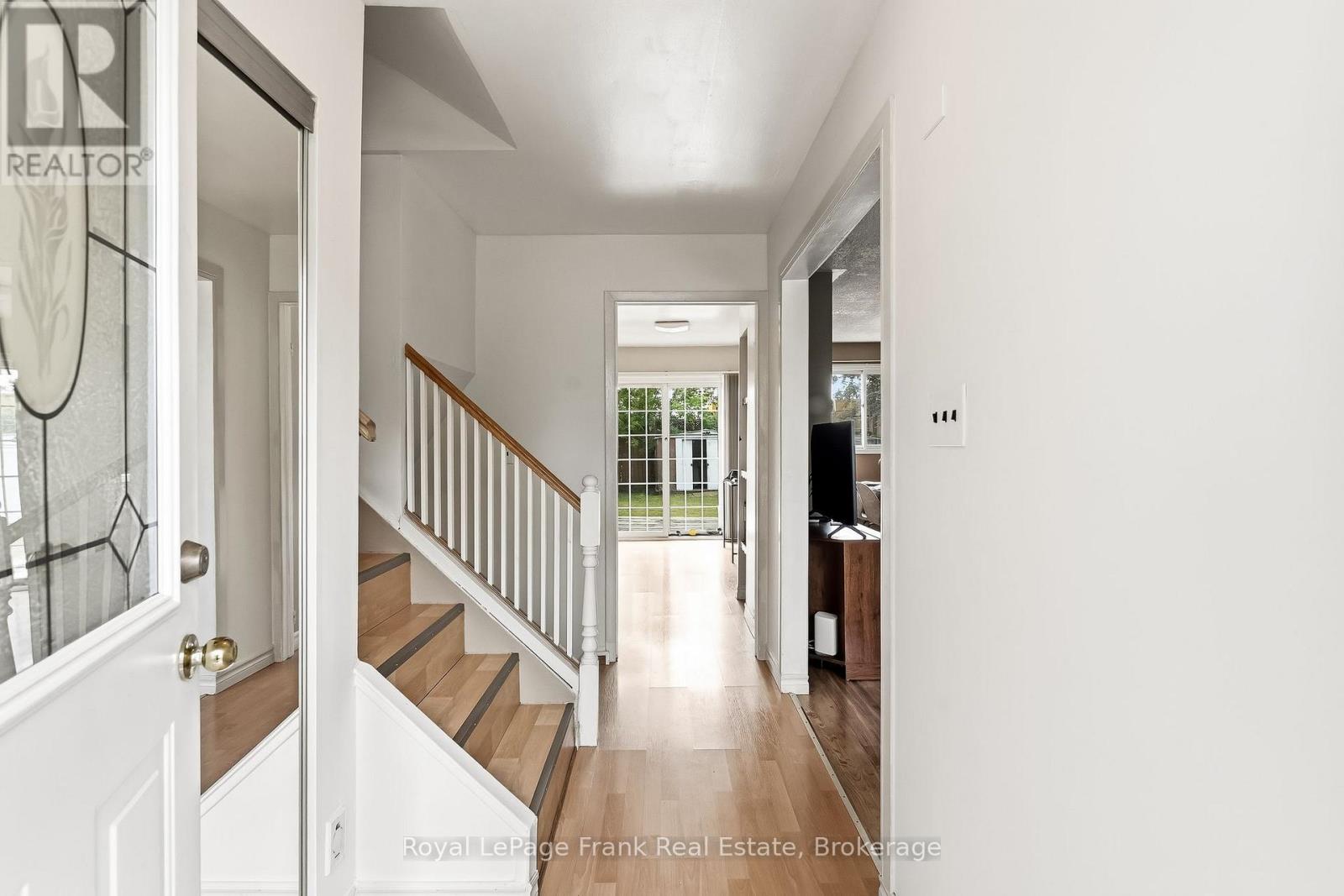 371 Trafalgar Avenue, Oshawa, Ontario L1H 3V2 - Photo 6 - E13634452