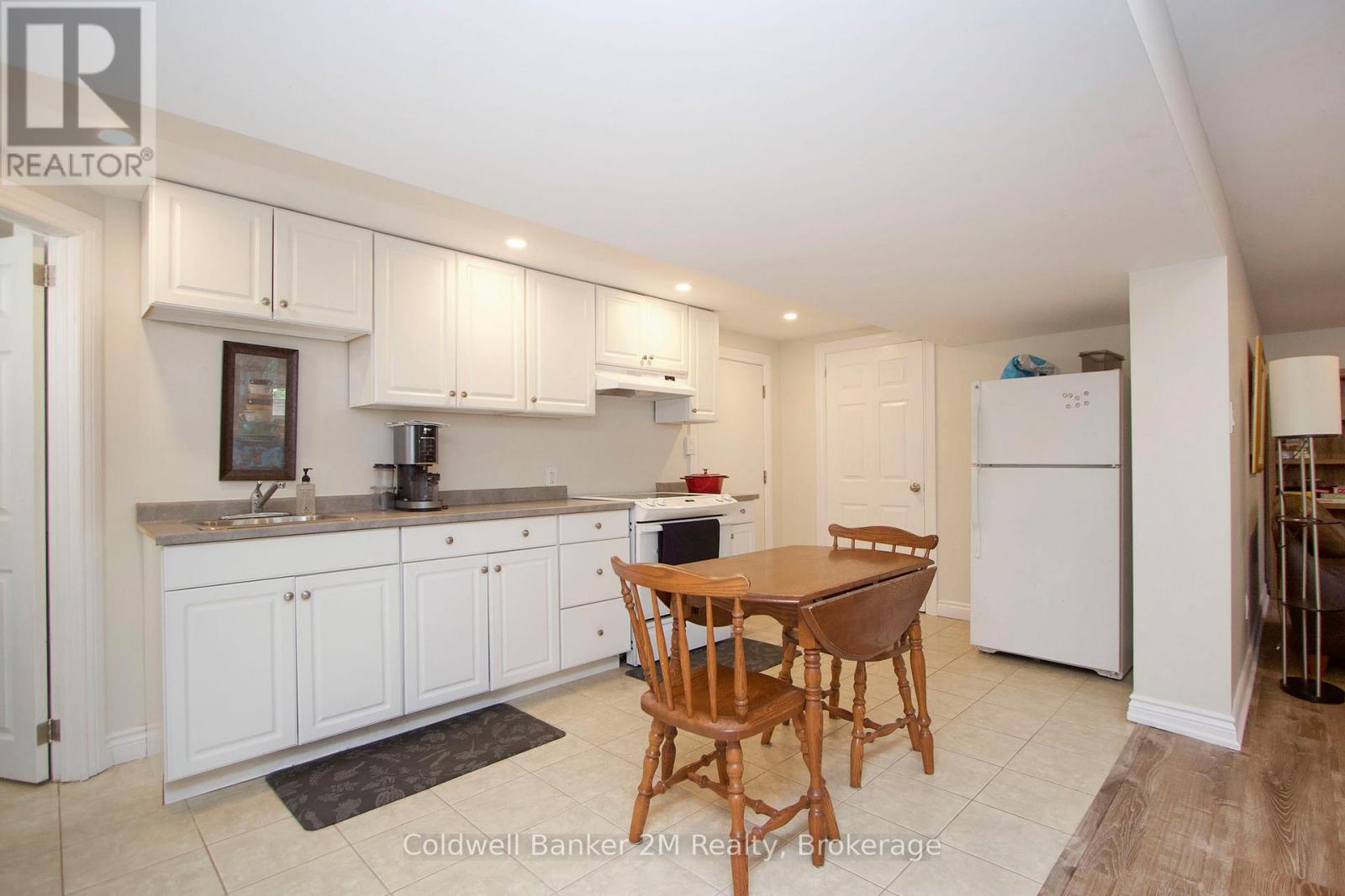 276 Park Road N, Oshawa, Ontario  L1G 4T1 - Photo 21 - E13634574